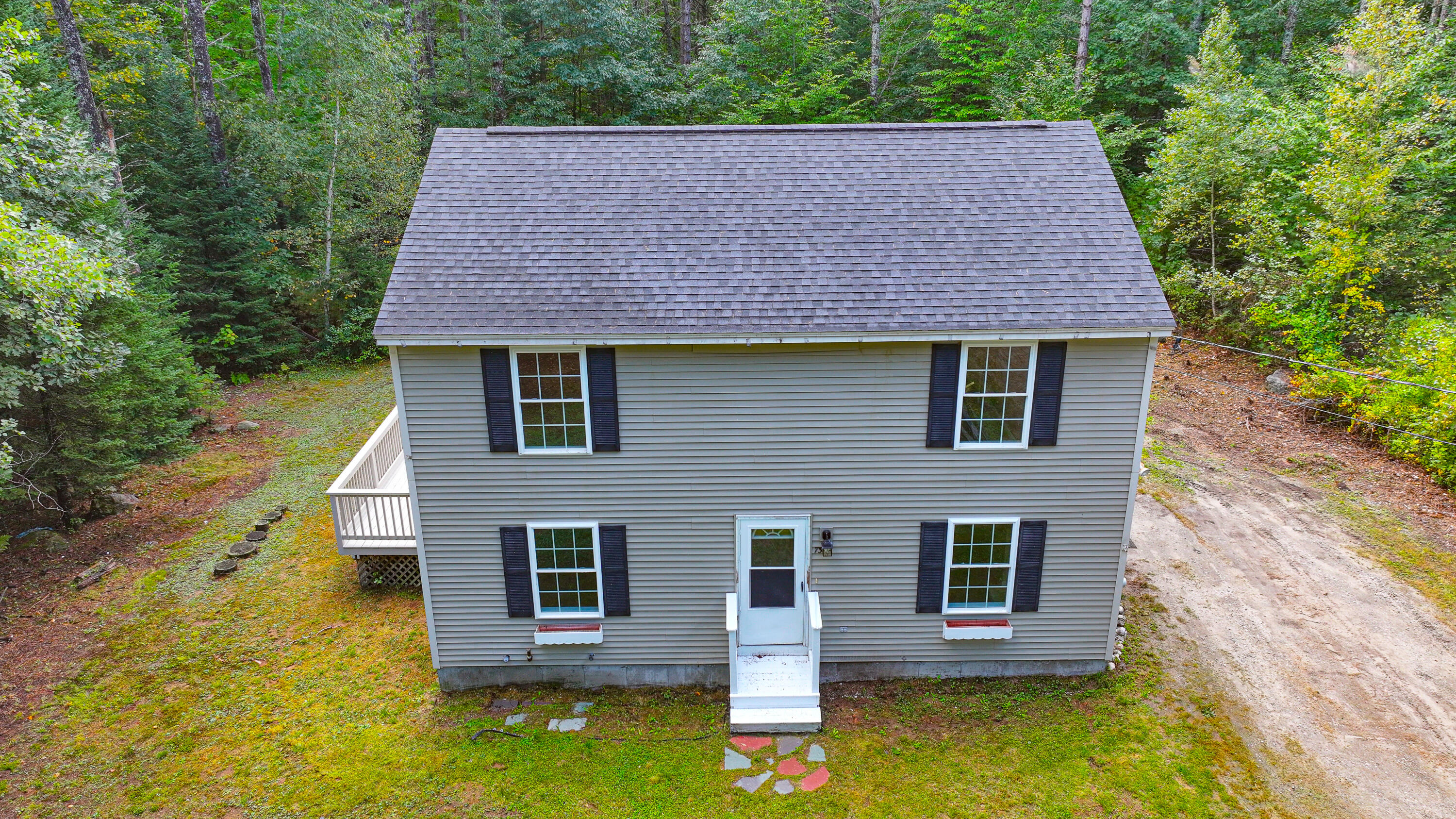73 Colonial Circle Property Photo 1