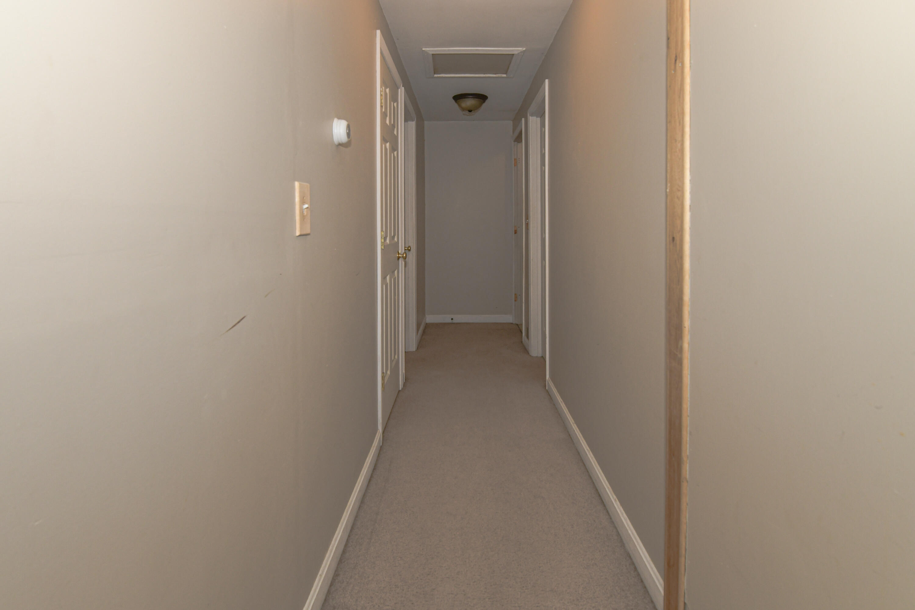 73 Colonial Circle Property Photo 23