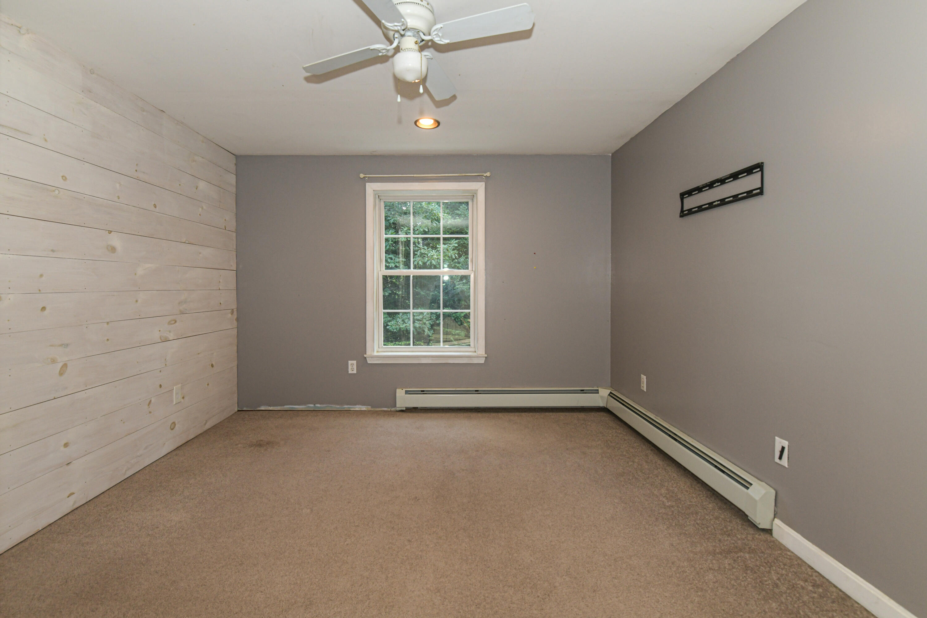 73 Colonial Circle Property Photo 36