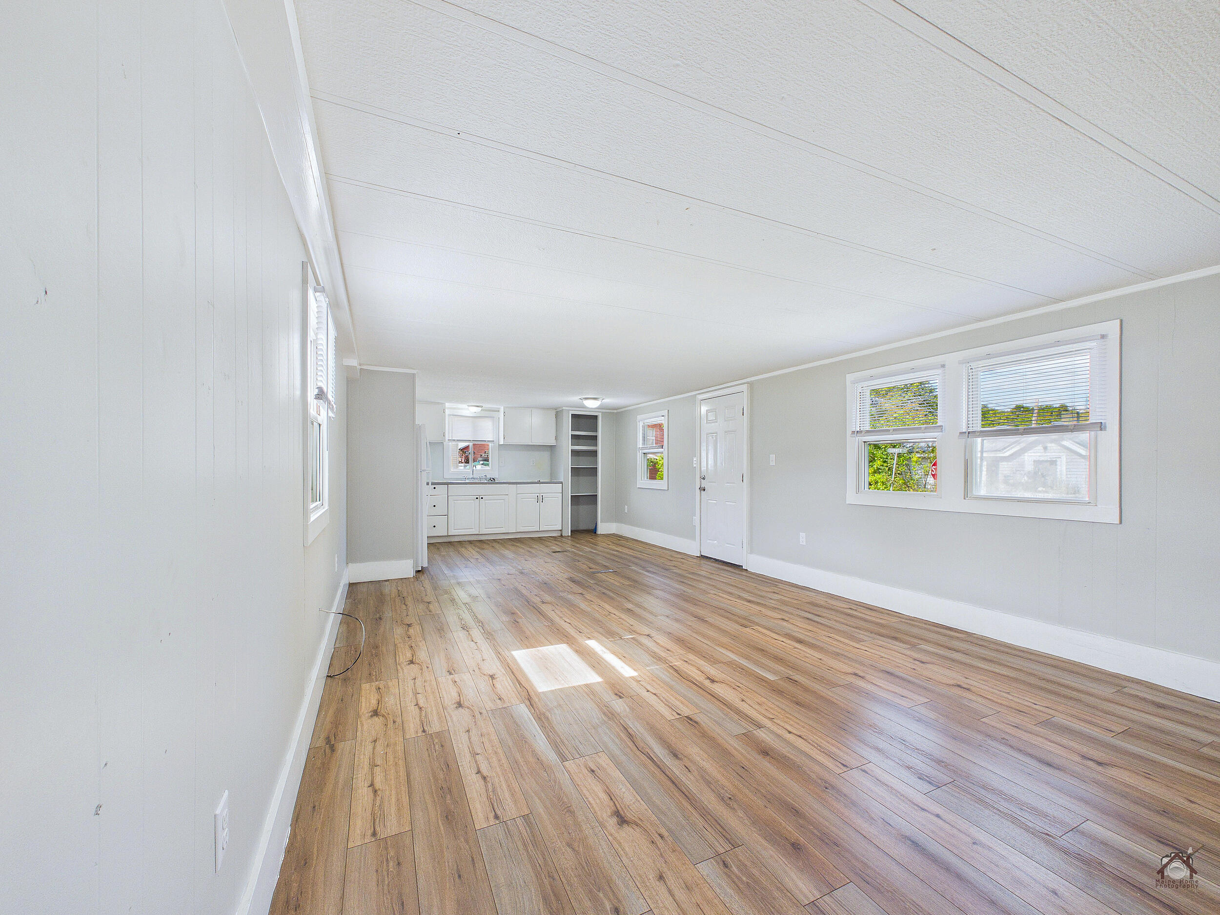 26 Summer Street Property Photo 3