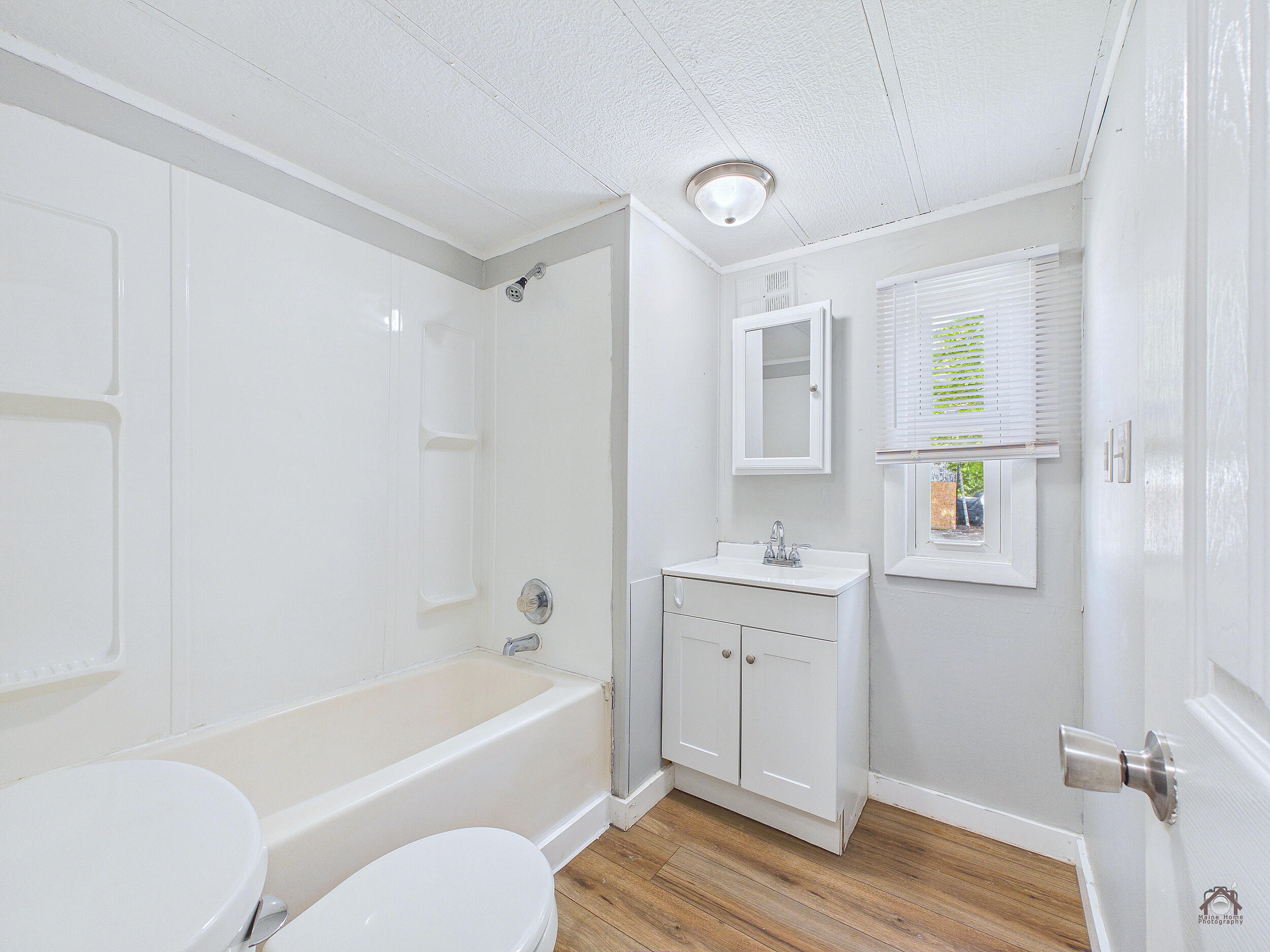 26 Summer Street Property Photo 16