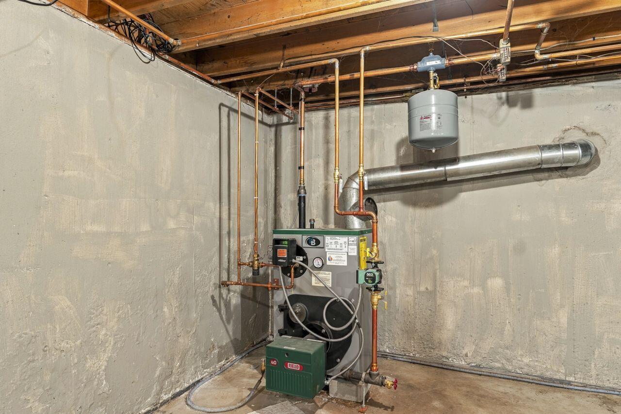 64 Harding Road Property Photo 16
