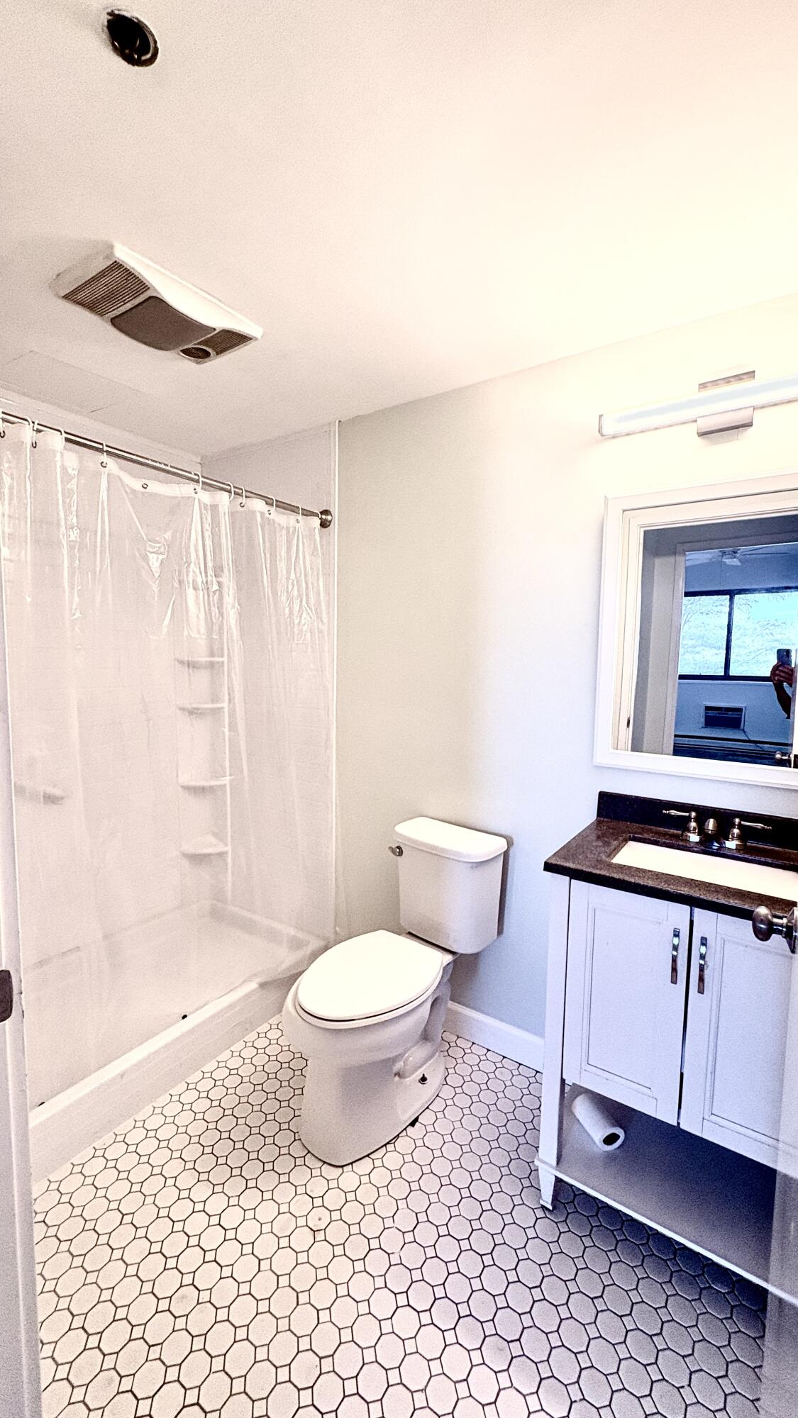 148 Breakwater Drive 311 Property Photo 13