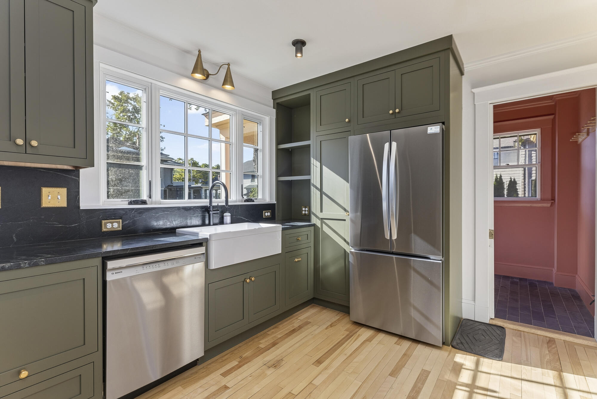 4 Woodmont Street Property Photo 18