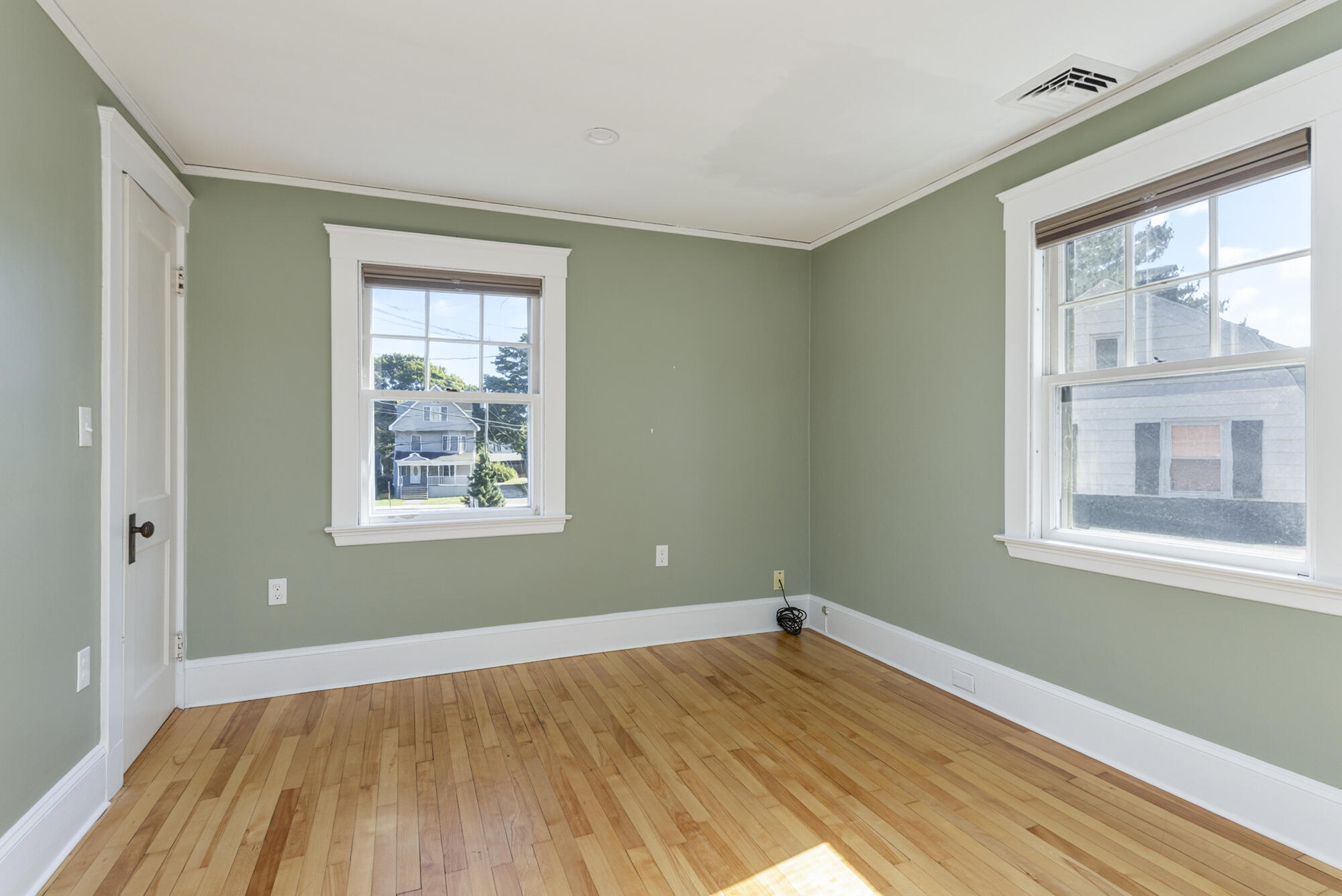 4 Woodmont Street Property Photo 30