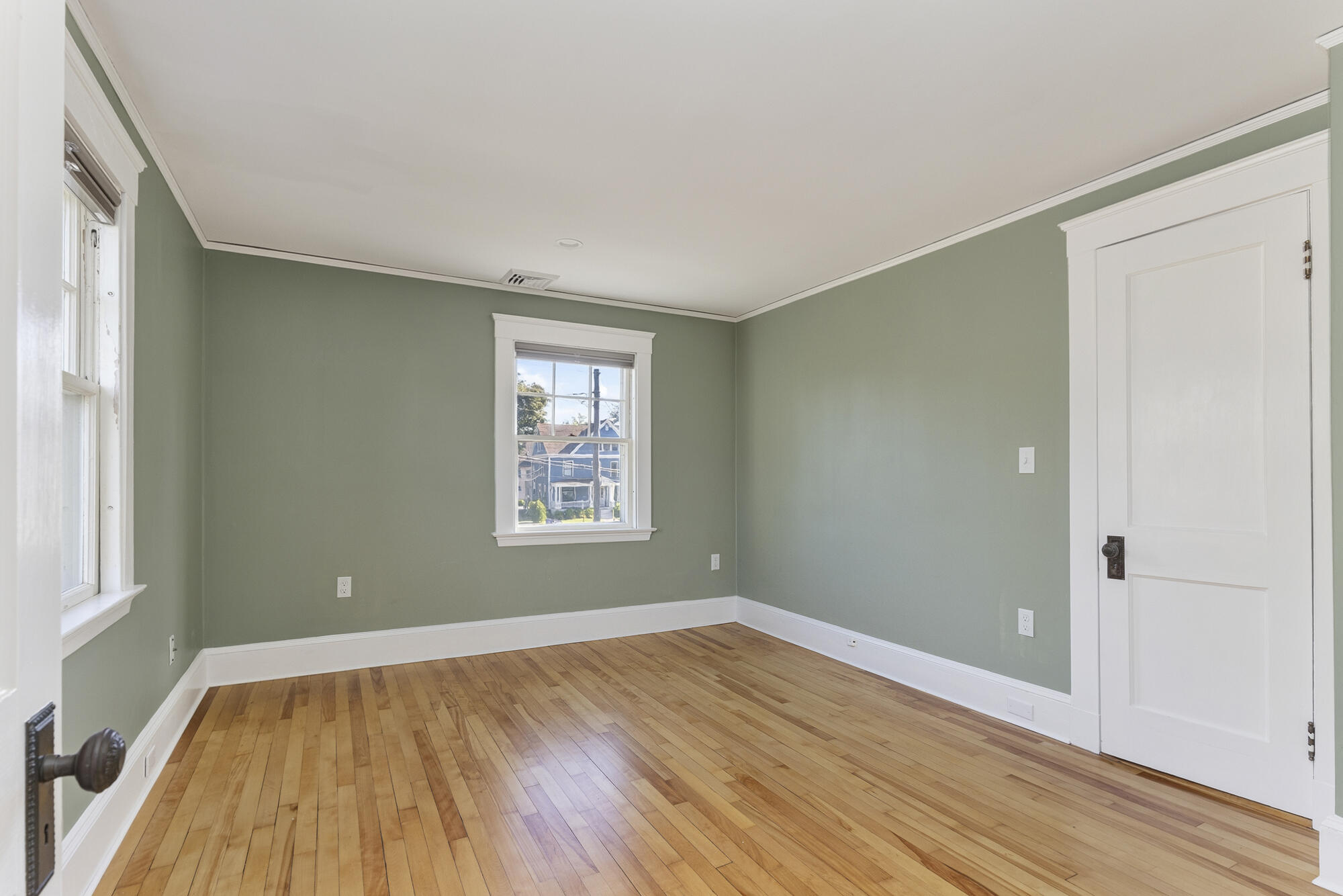 4 Woodmont Street Property Photo 34