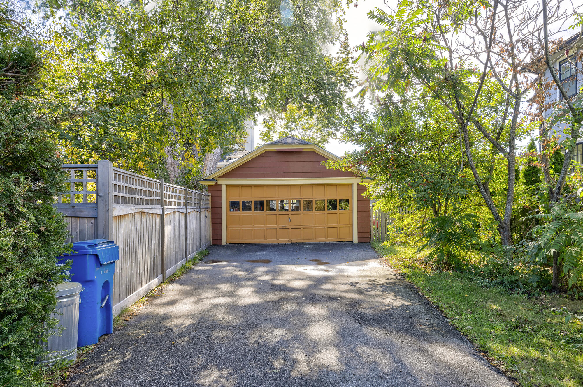 4 Woodmont Street Property Photo 86