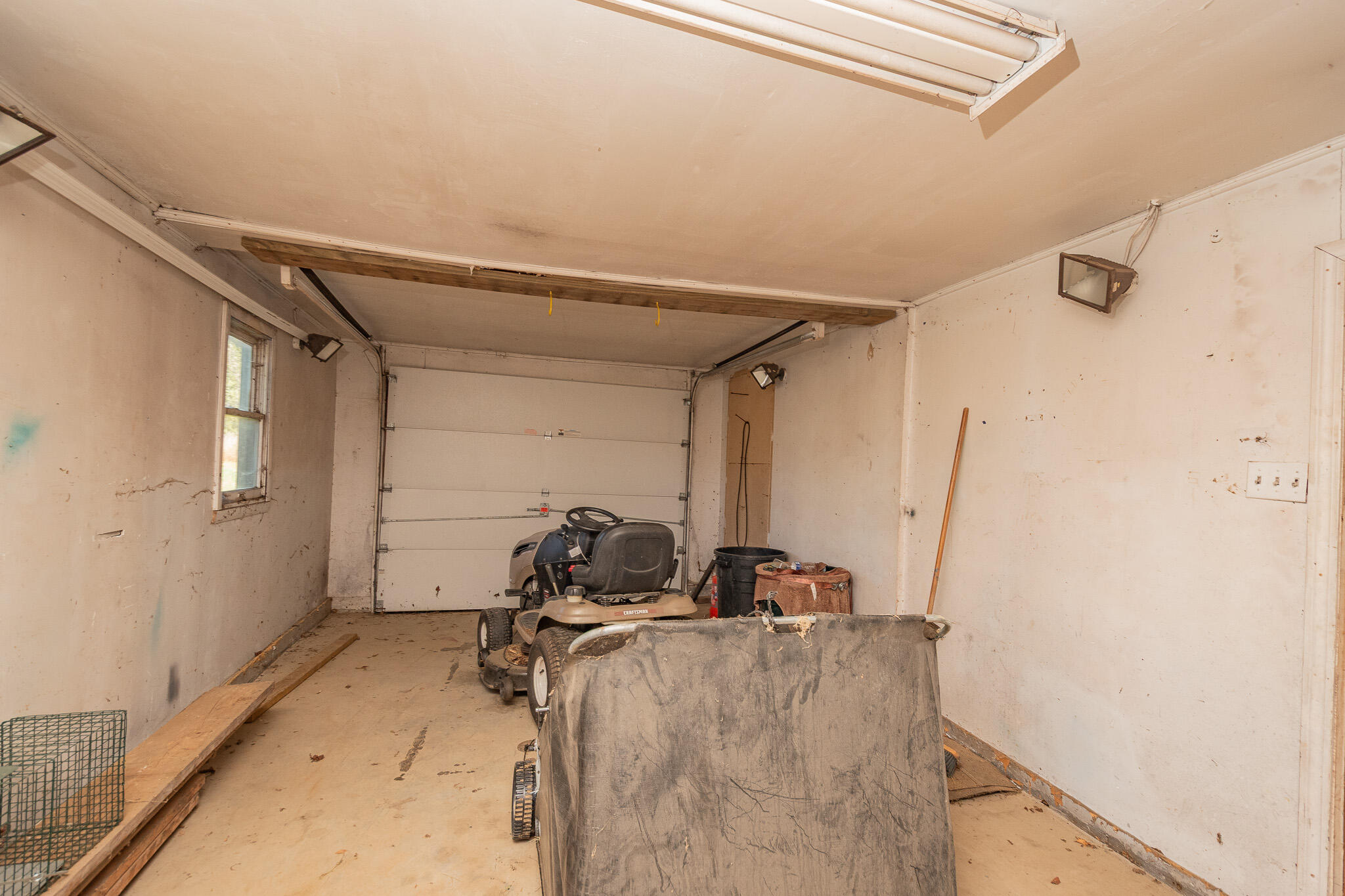 184 Main Road Property Photo 39
