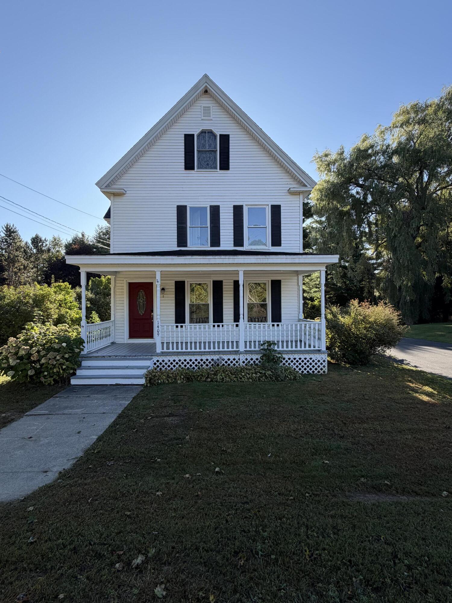 1409 State Street Property Photo 1