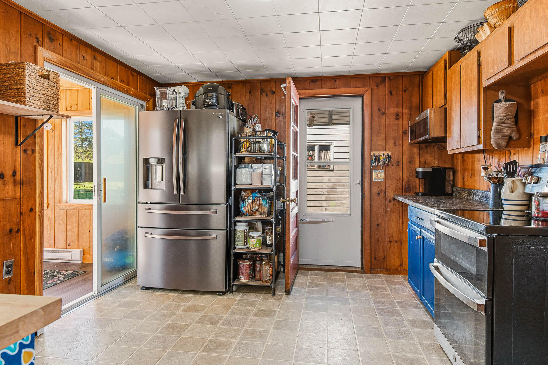 9 Adams Street Property Photo 13