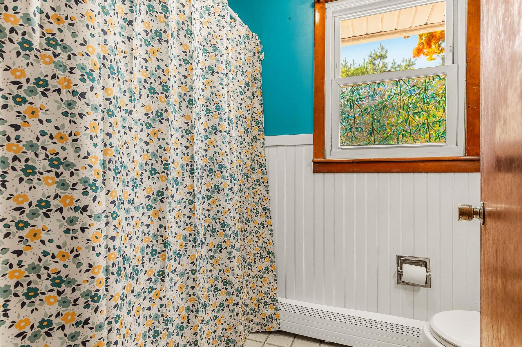 9 Adams Street Property Photo 18