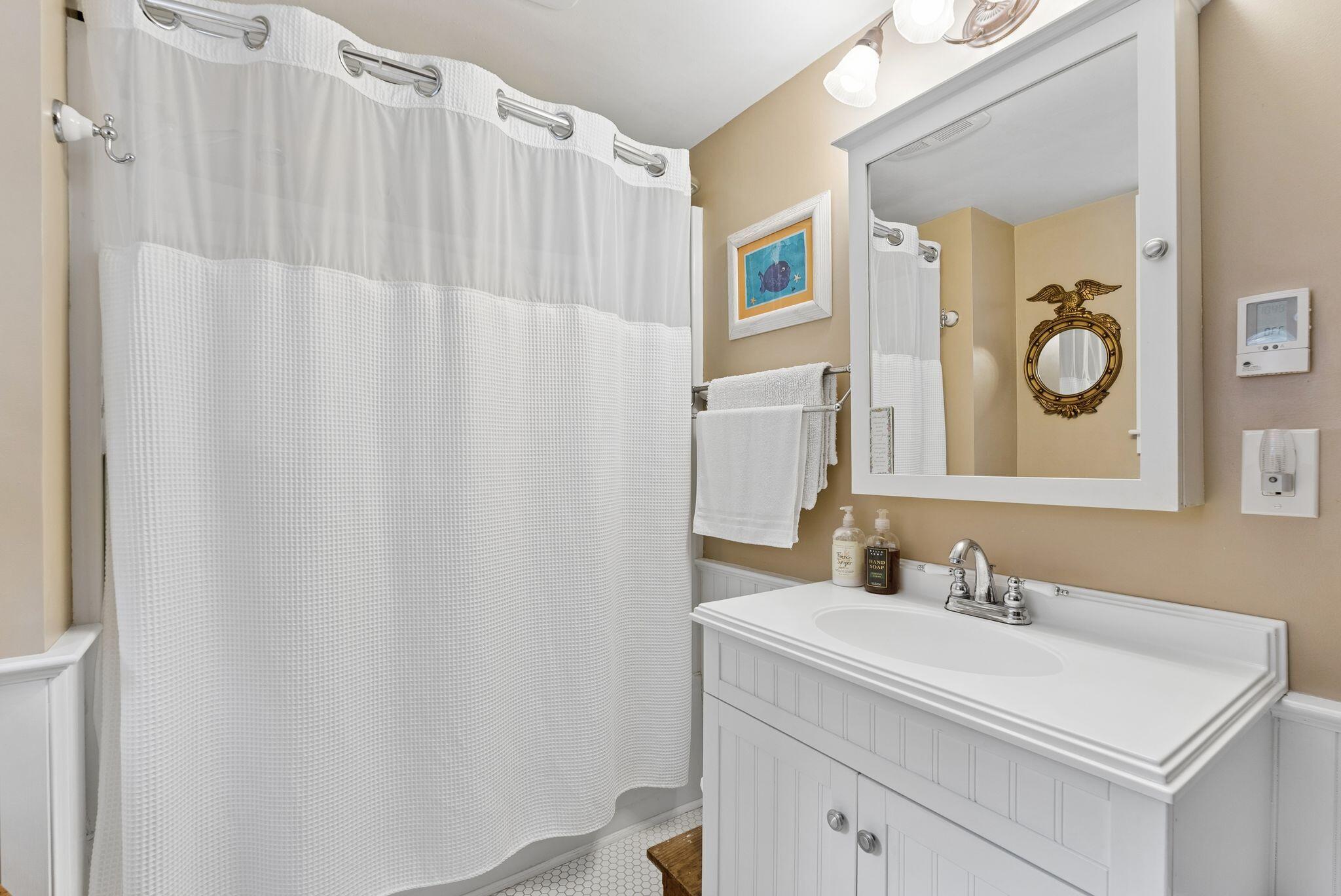 2 Elm Street Property Photo 20
