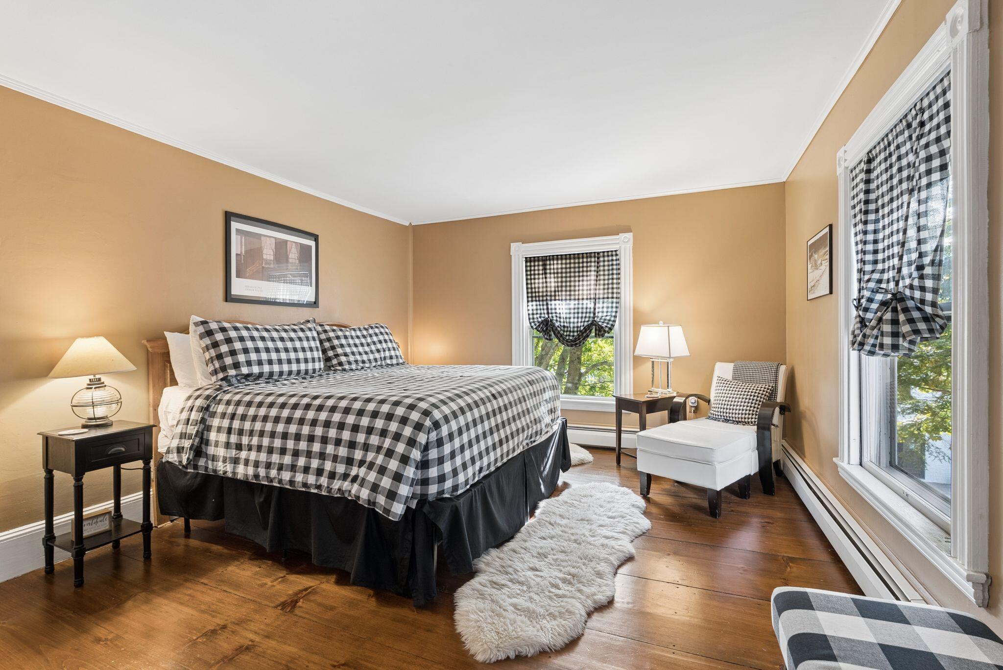 2 Elm Street Property Photo 25
