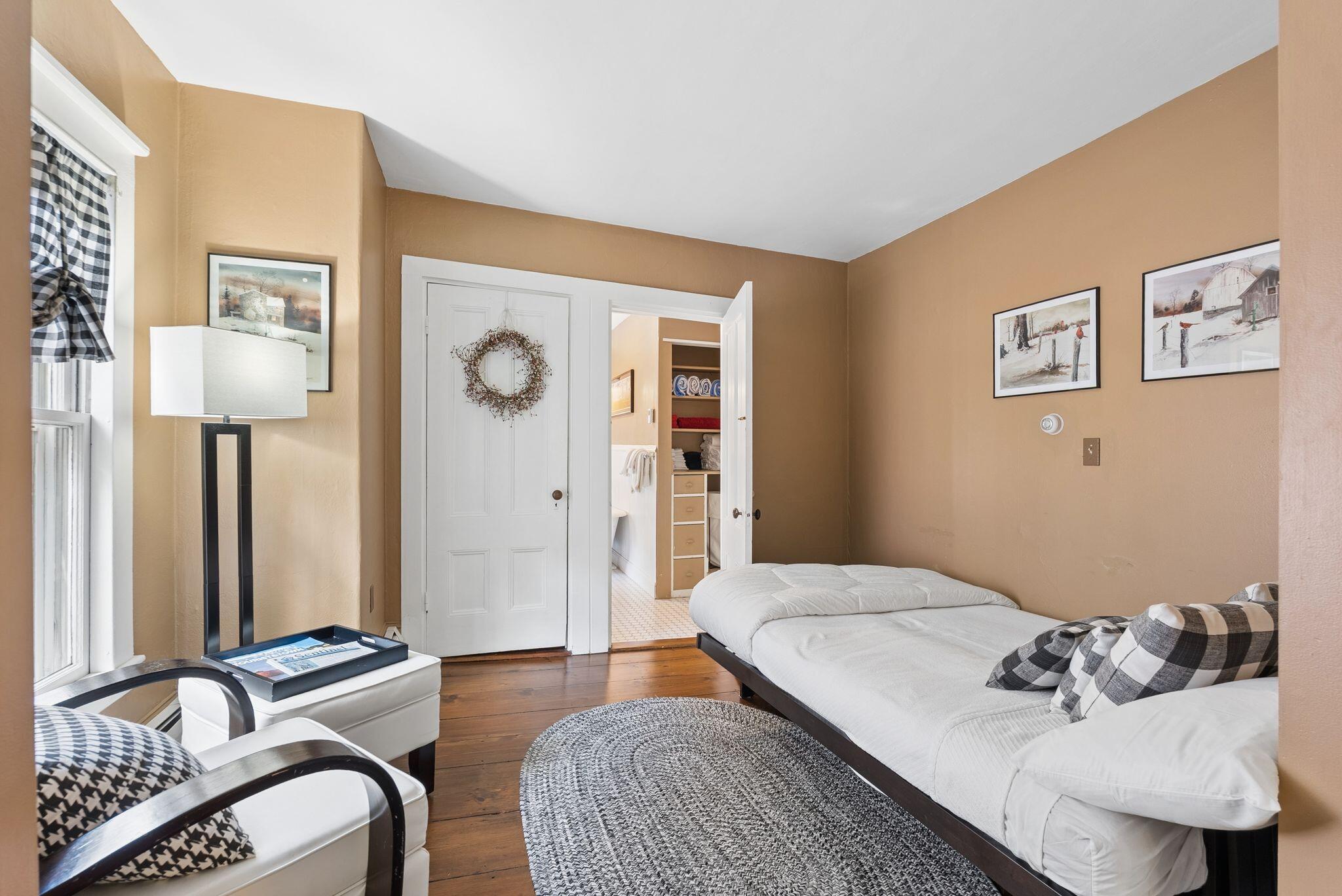 2 Elm Street Property Photo 26