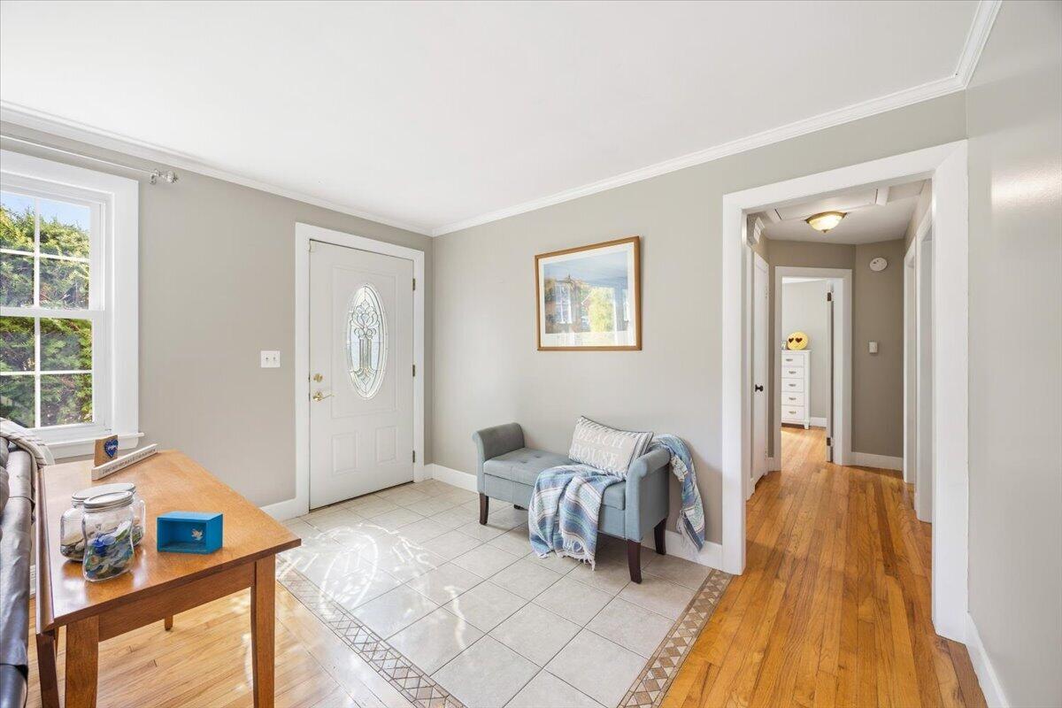 23 Robinson Road Property Photo 6