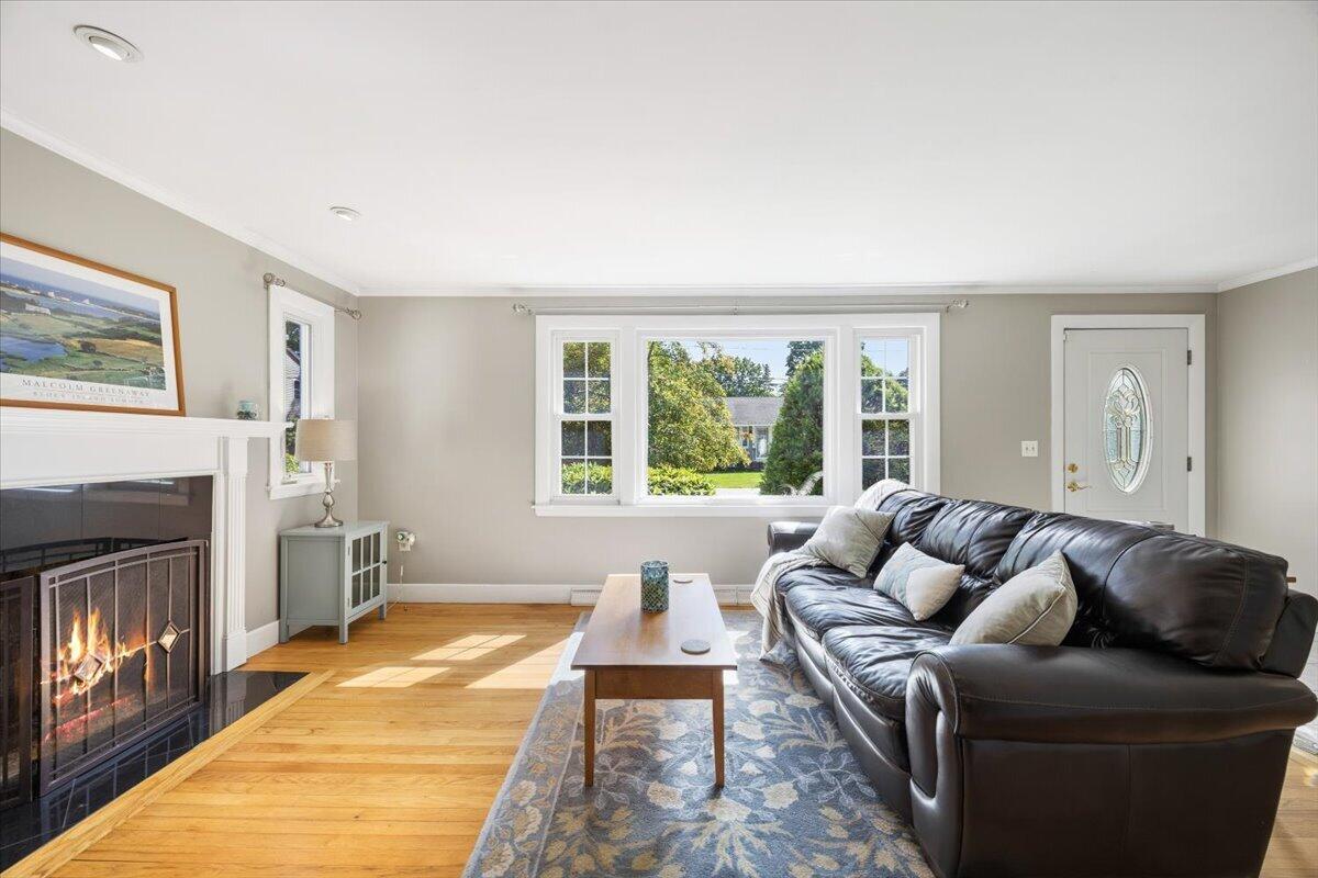 23 Robinson Road Property Photo 8