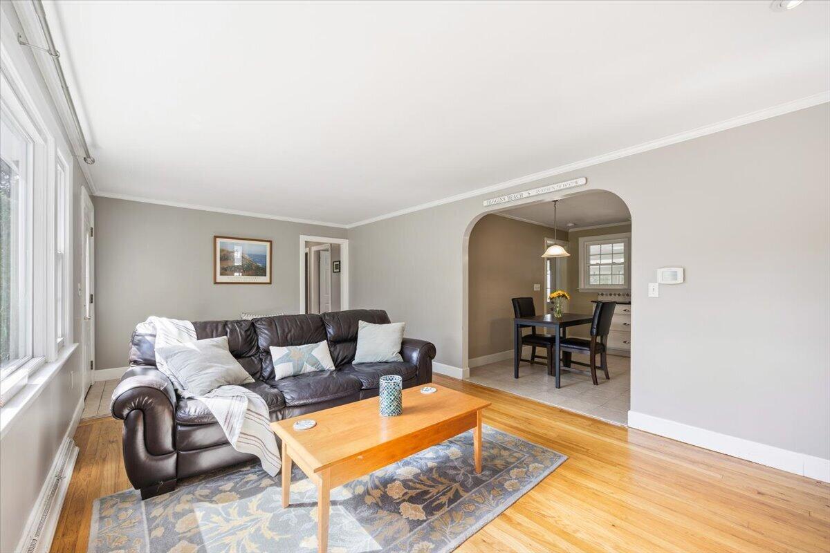 23 Robinson Road Property Photo 9