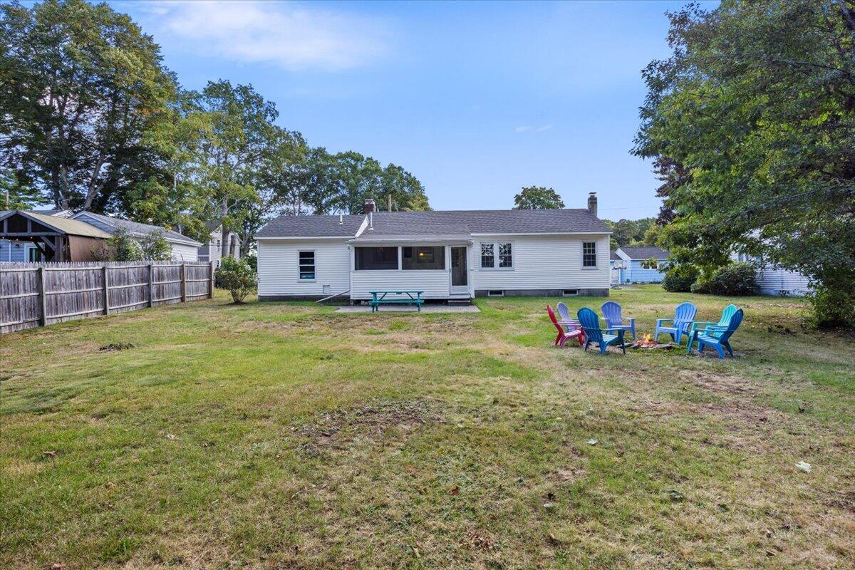 23 Robinson Road Property Photo 34