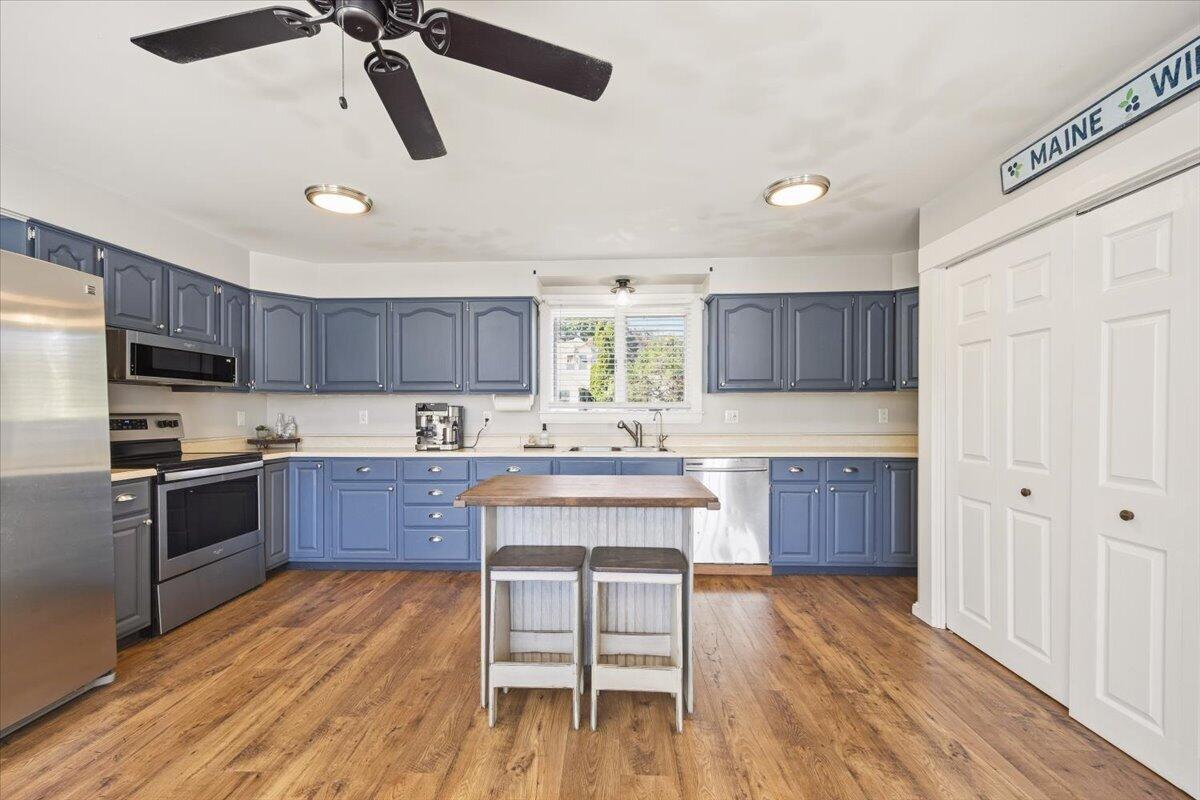 209 Black Point Road Property Photo 7