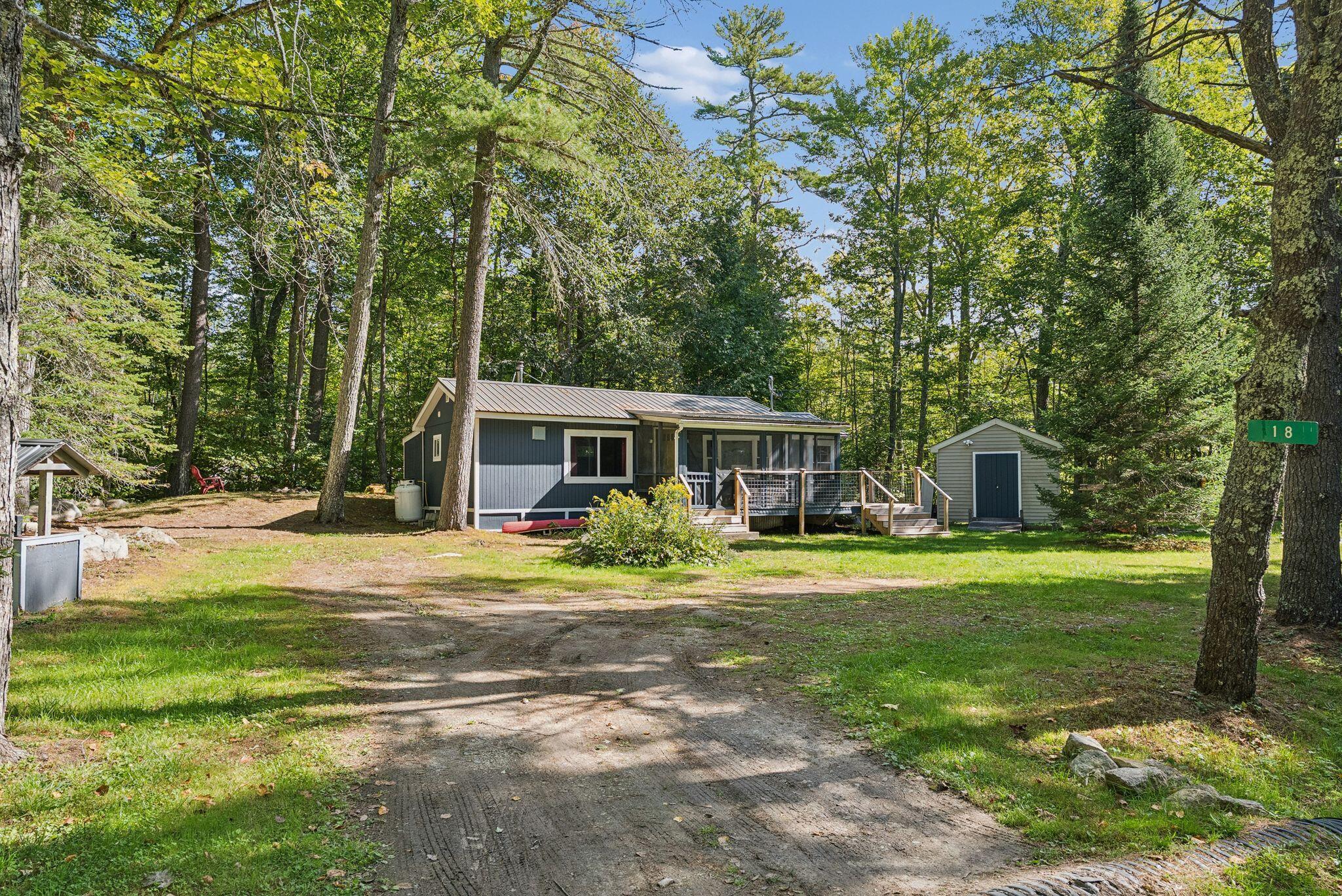 18 Shore Road Property Photo 1