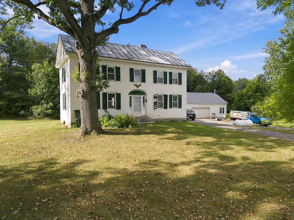 323 Augusta Road Property Photo 2