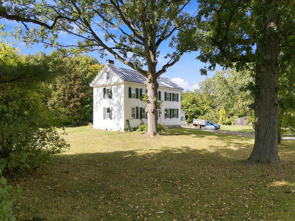 323 Augusta Road Property Photo 4