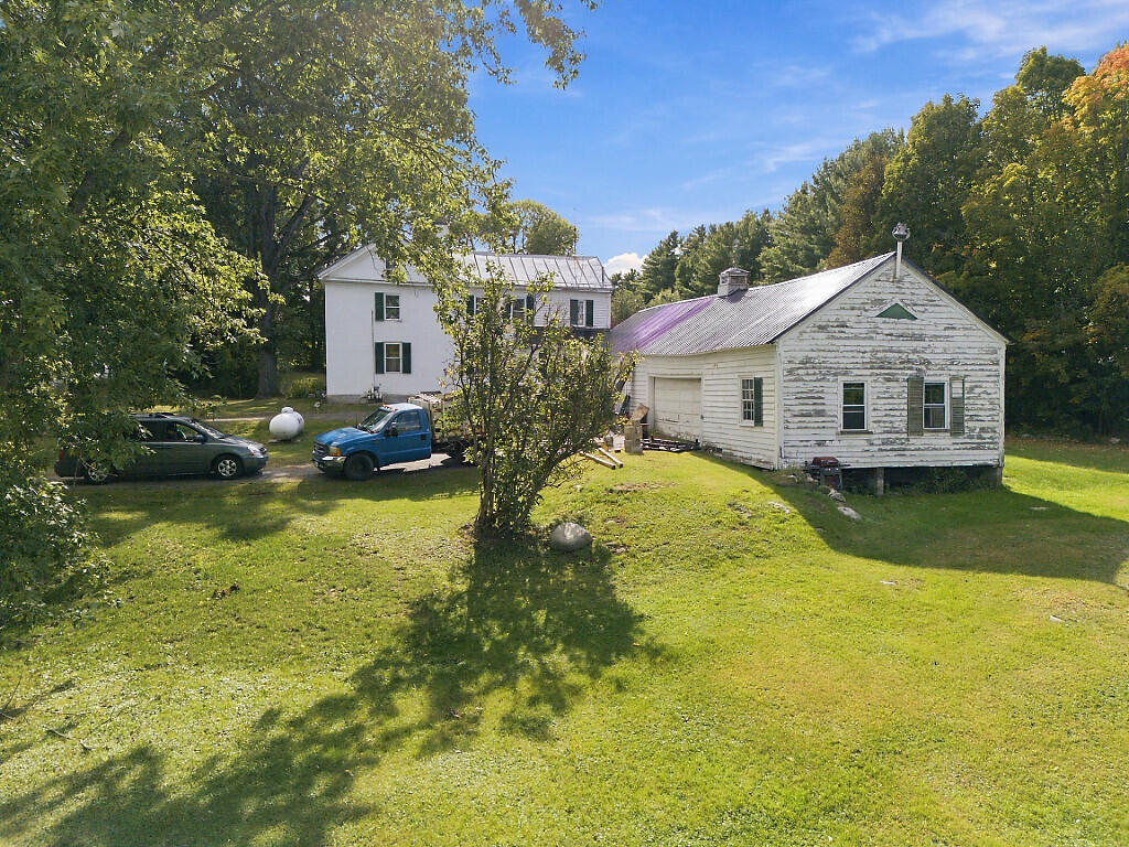 323 Augusta Road Property Photo 9