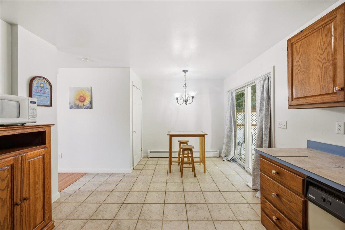 7 Meagans Way 1 Property Photo 14