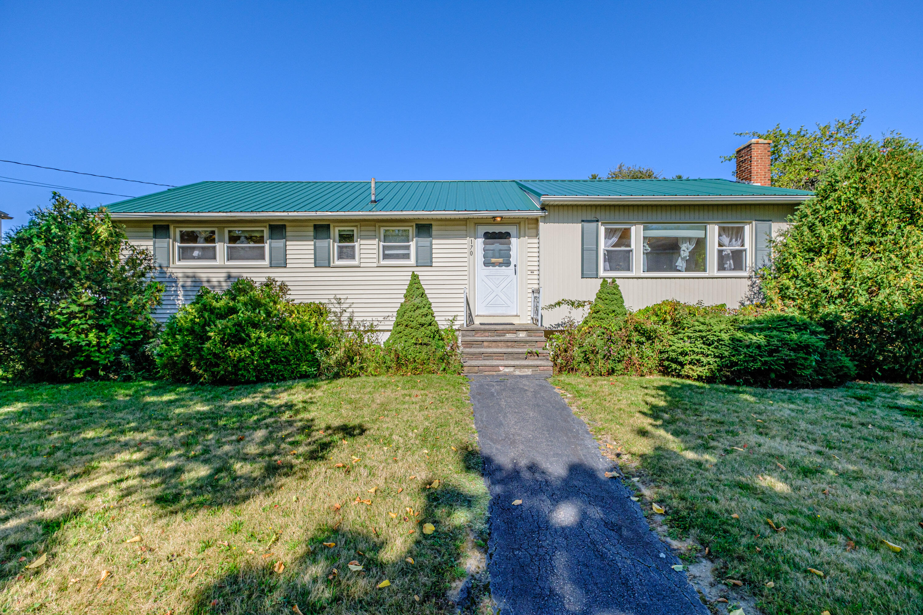 170 Wayside Road Property Photo 1