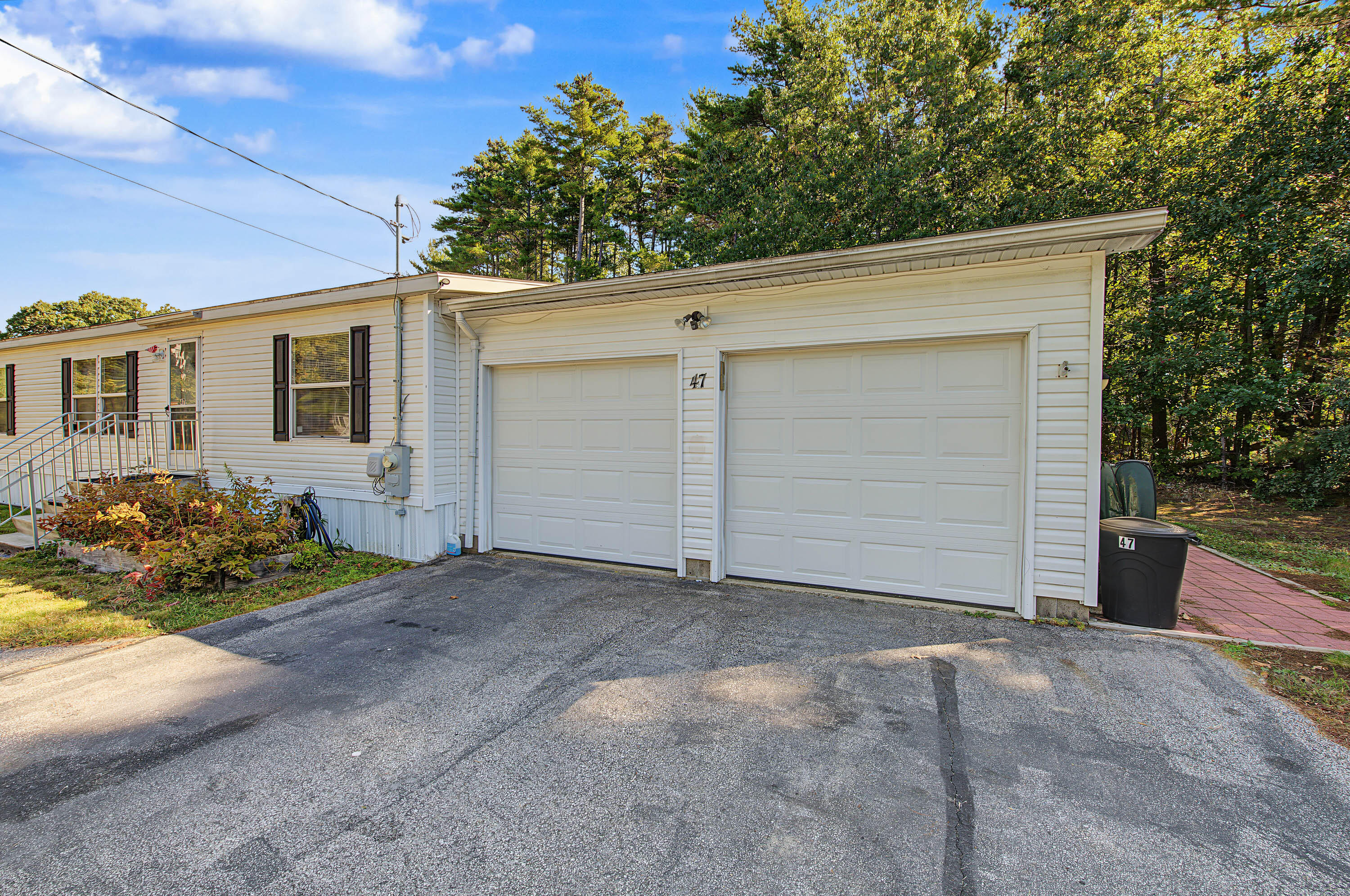 47 Mark Avenue Property Photo 15