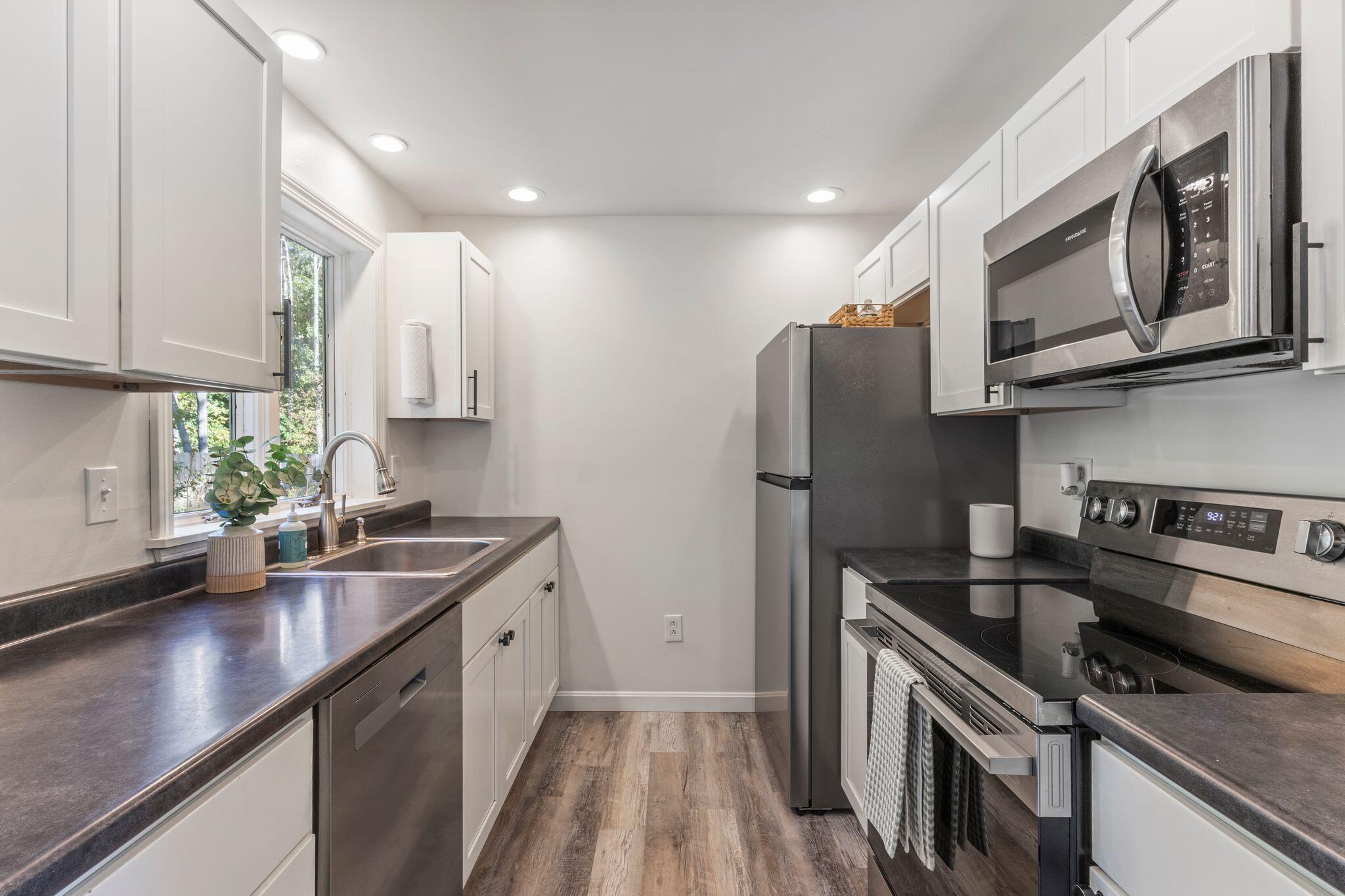 130 Summer Street Property Photo 3