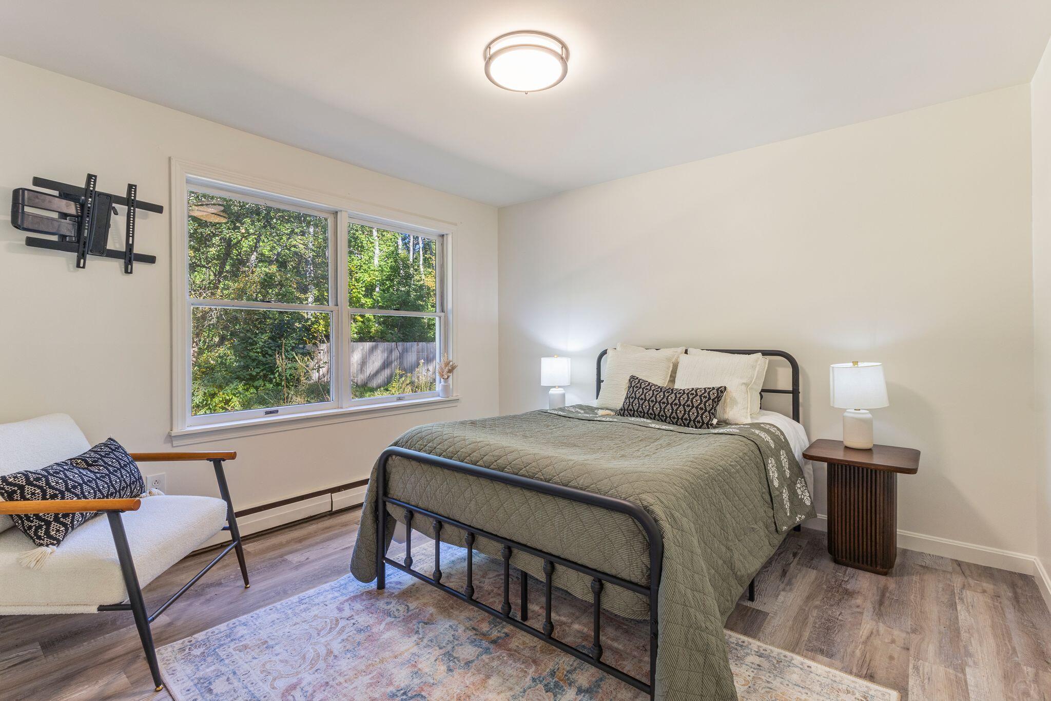 130 Summer Street Property Photo 5