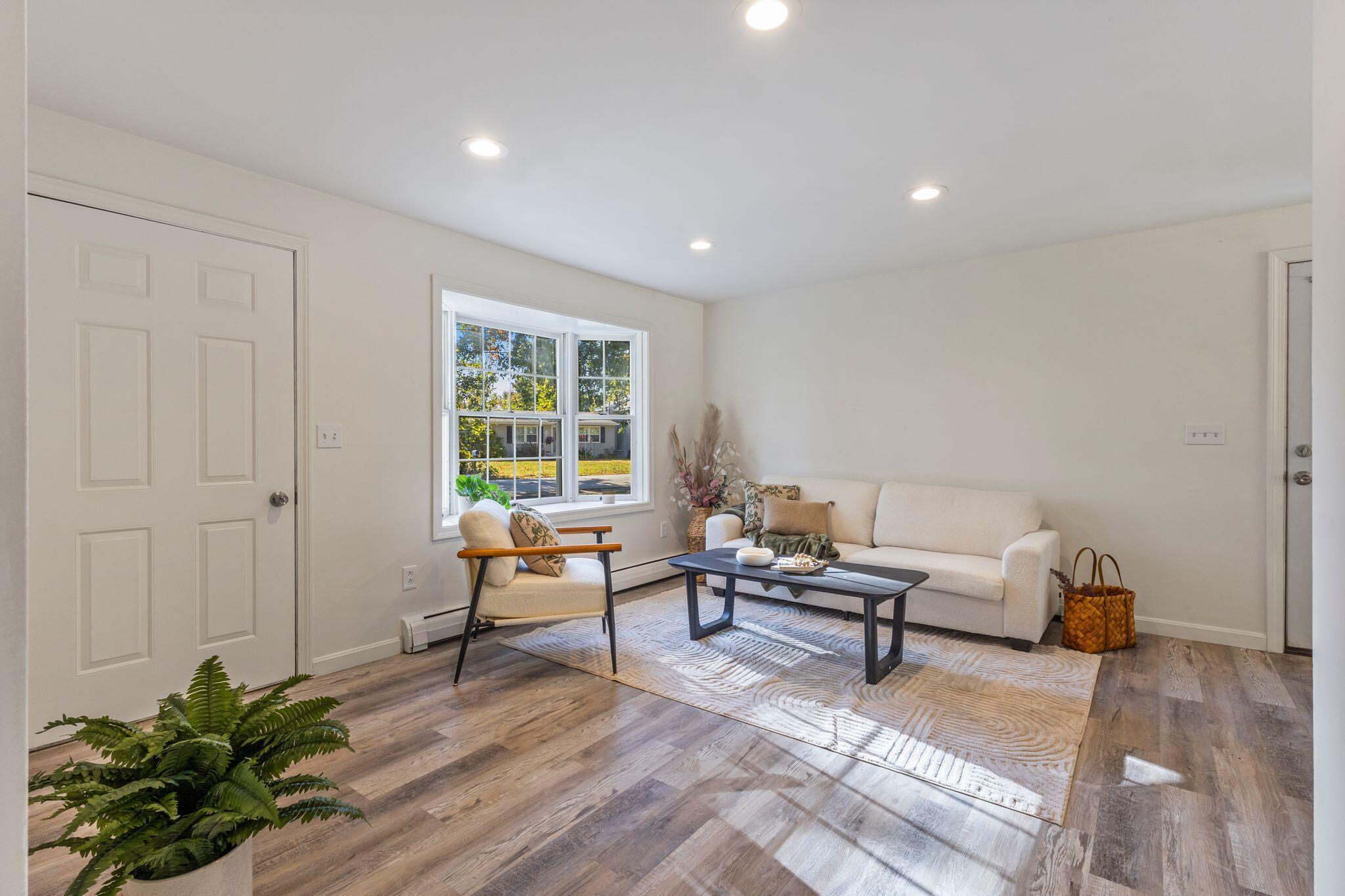 130 Summer Street Property Photo 9