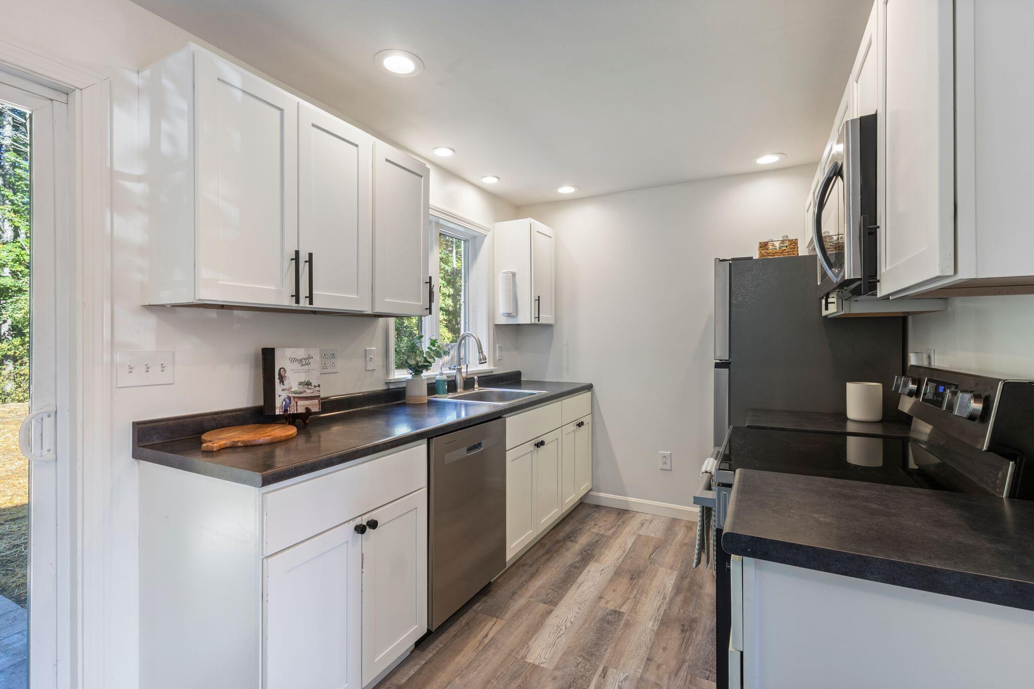 130 Summer Street Property Photo 12