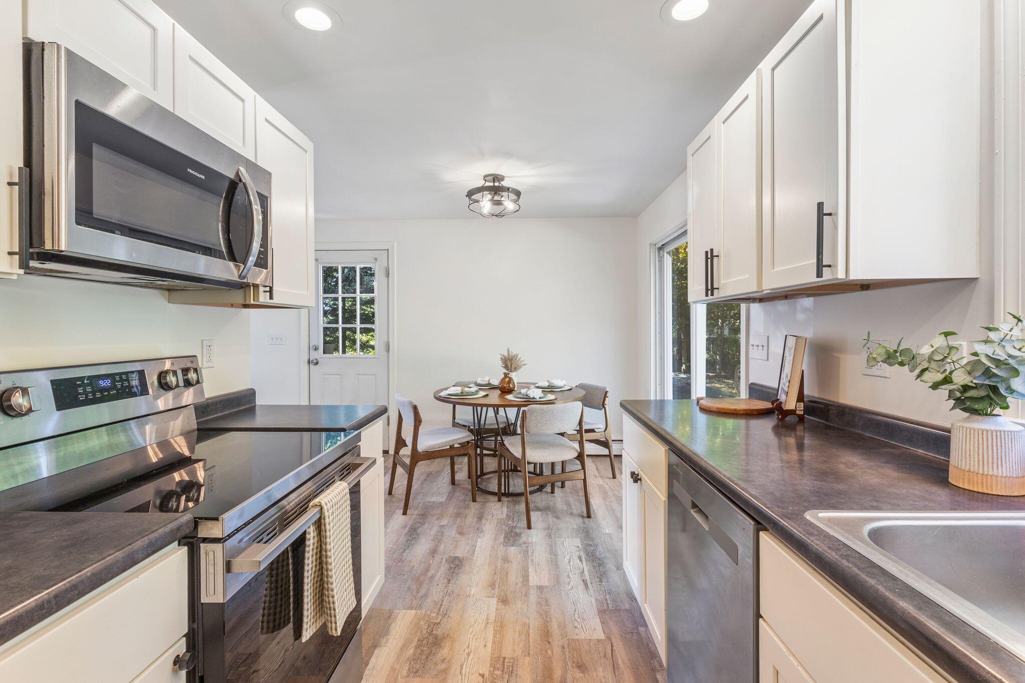130 Summer Street Property Photo 14