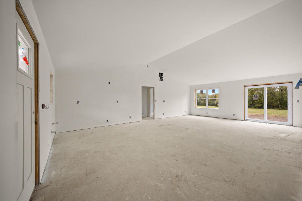 38 Webb Road Property Photo 4