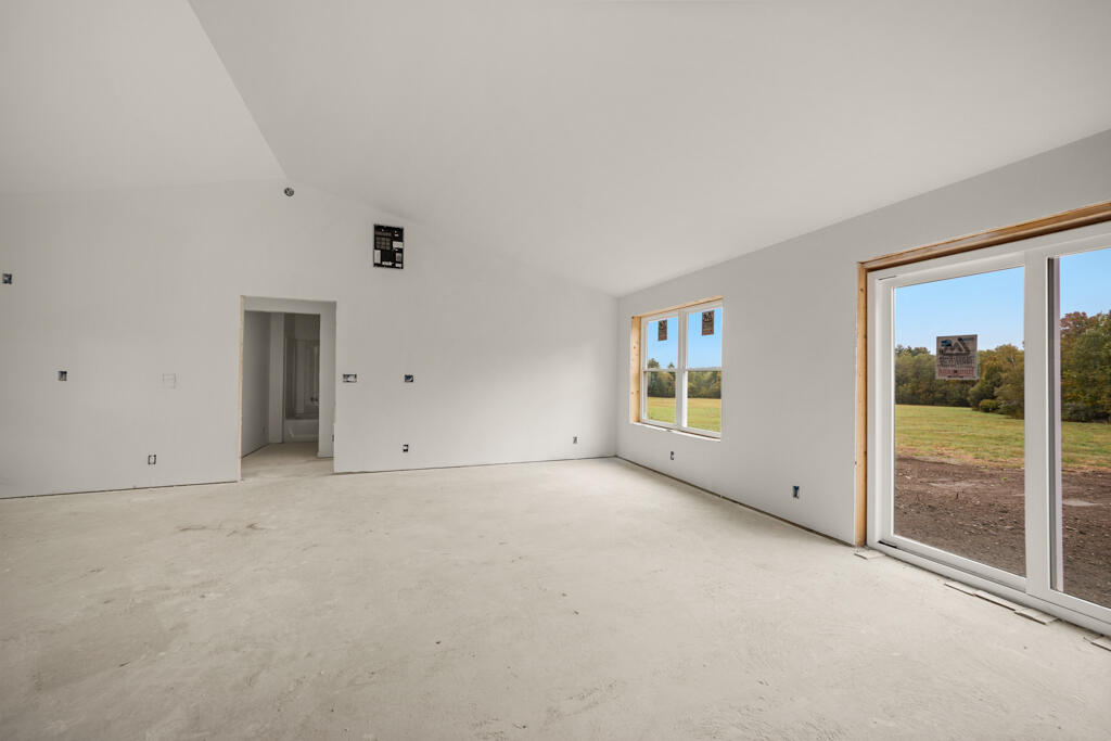 38 Webb Road Property Photo 6