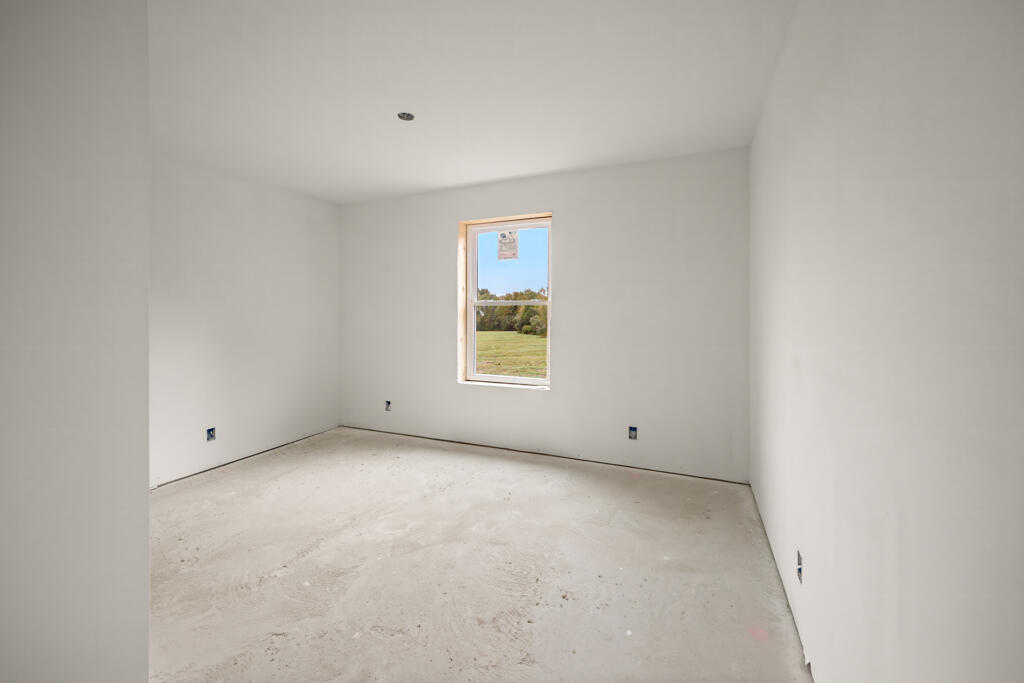 38 Webb Road Property Photo 10