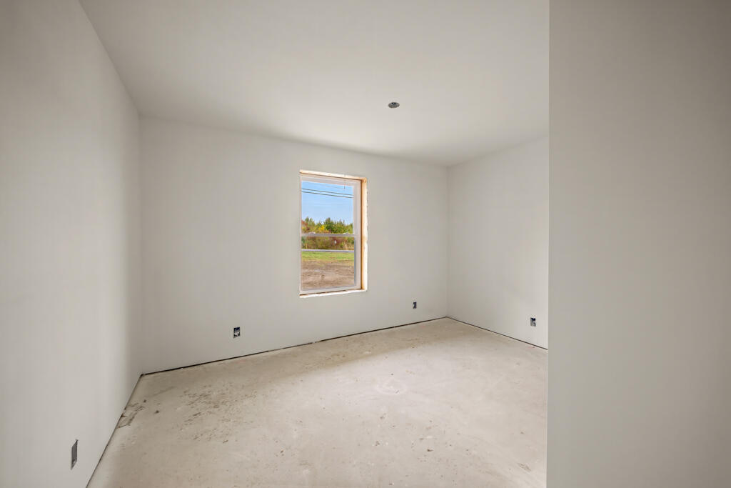 38 Webb Road Property Photo 11