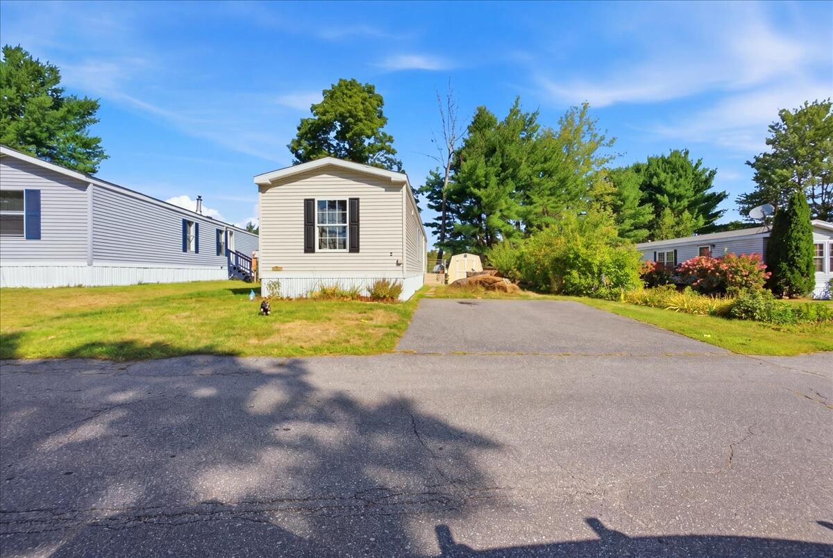 7 Autumn Lane Property Photo 6