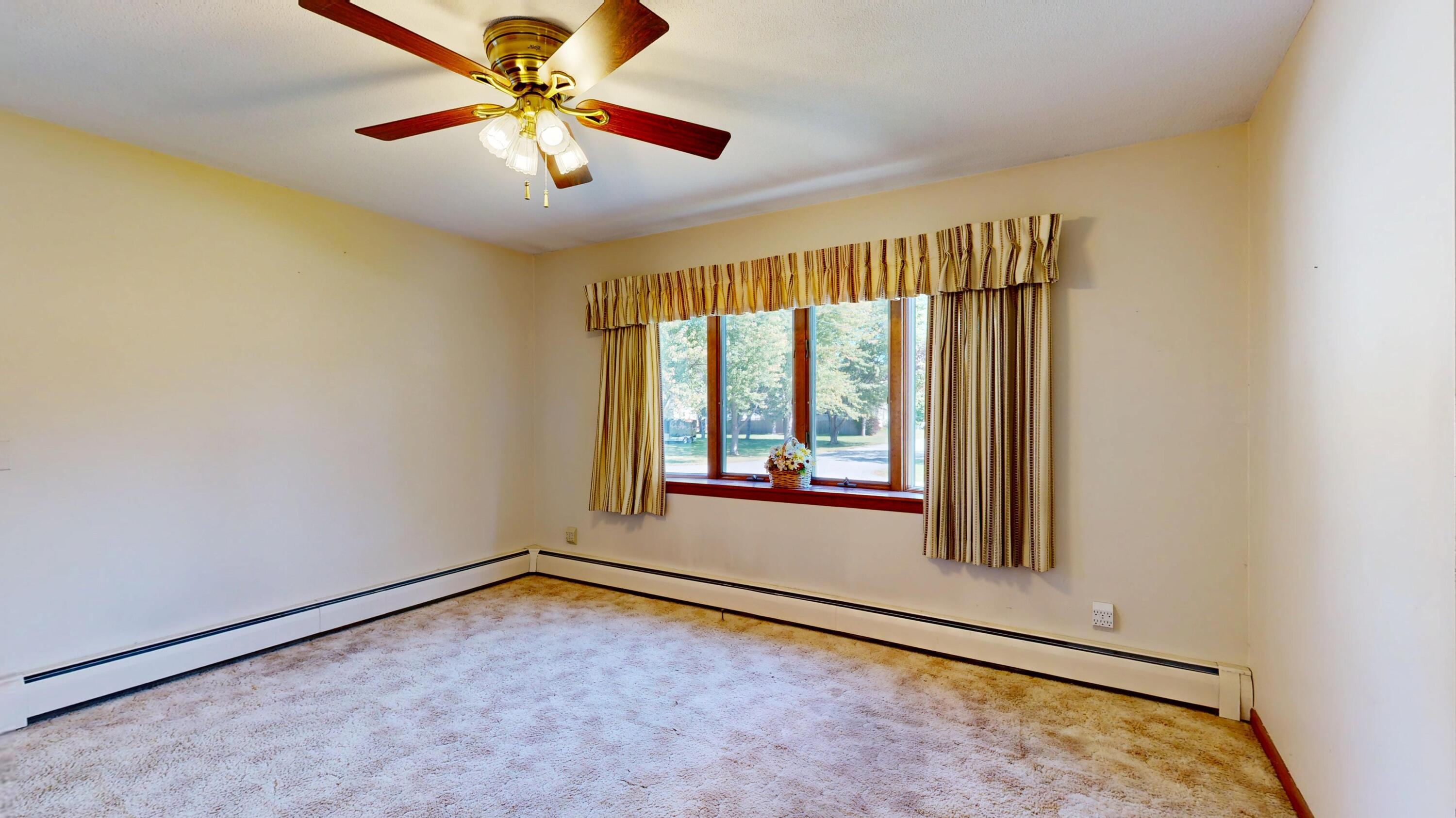 63 Morse Avenue Property Photo 10