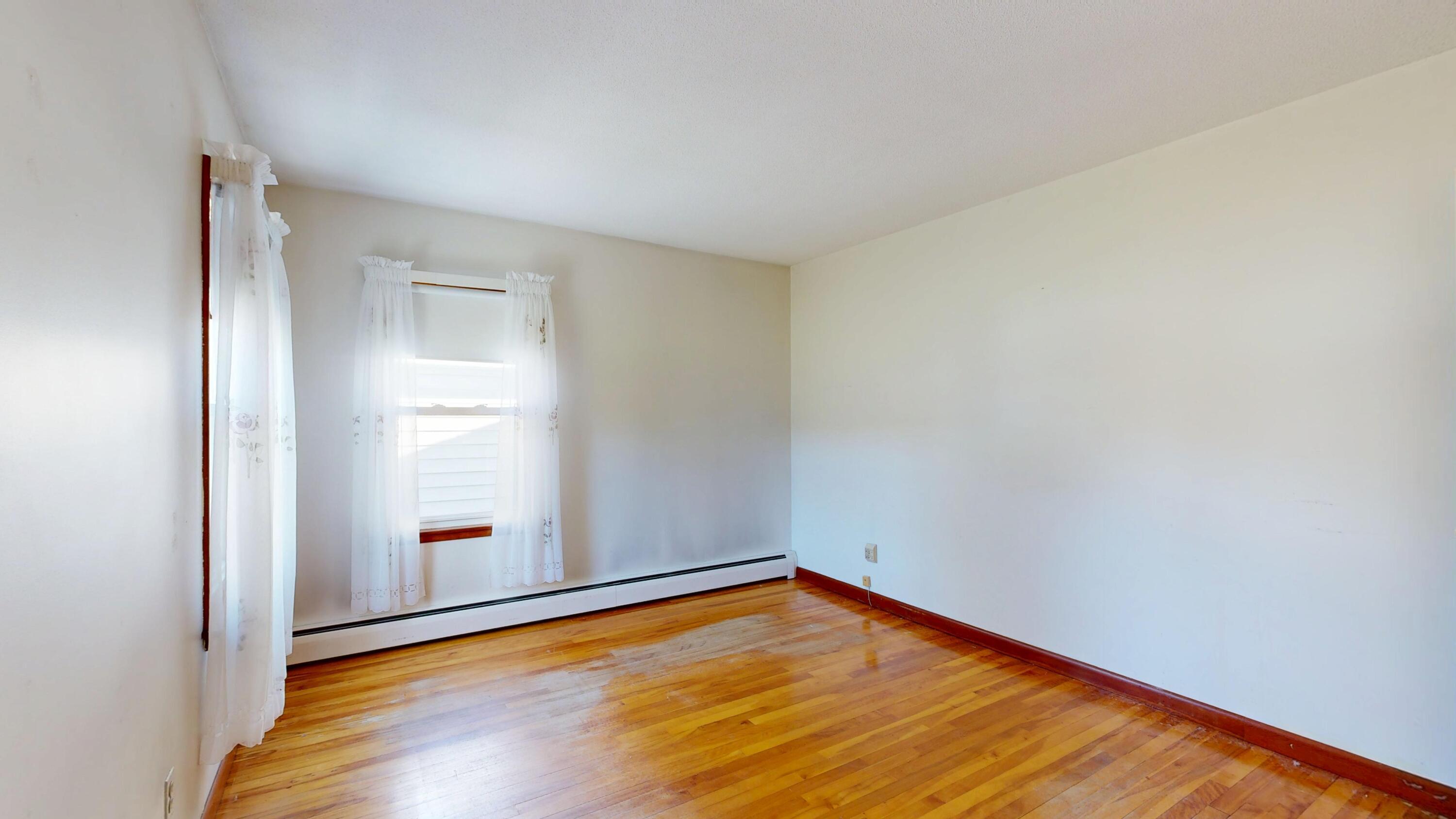 63 Morse Avenue Property Photo 16