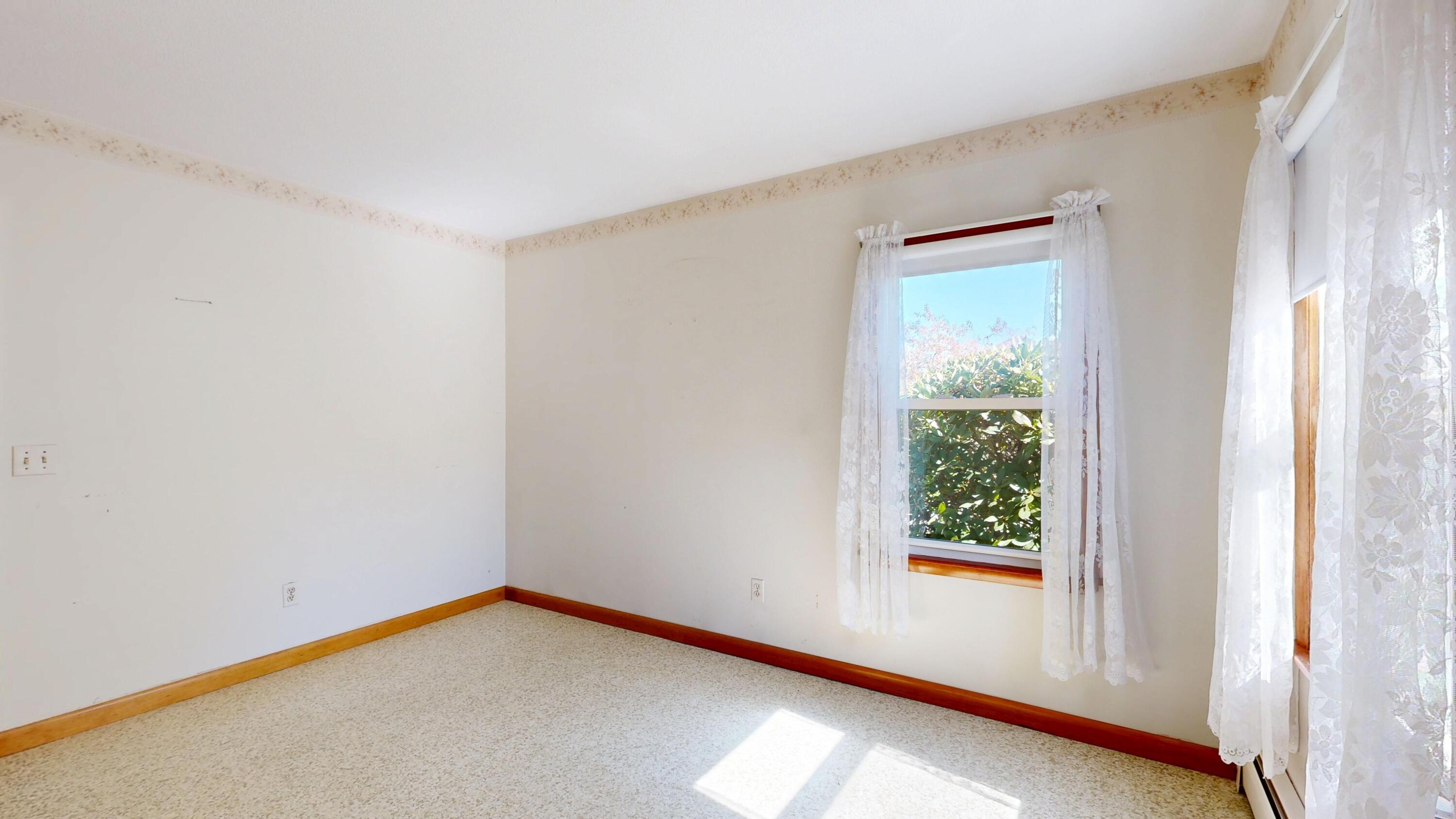63 Morse Avenue Property Photo 25