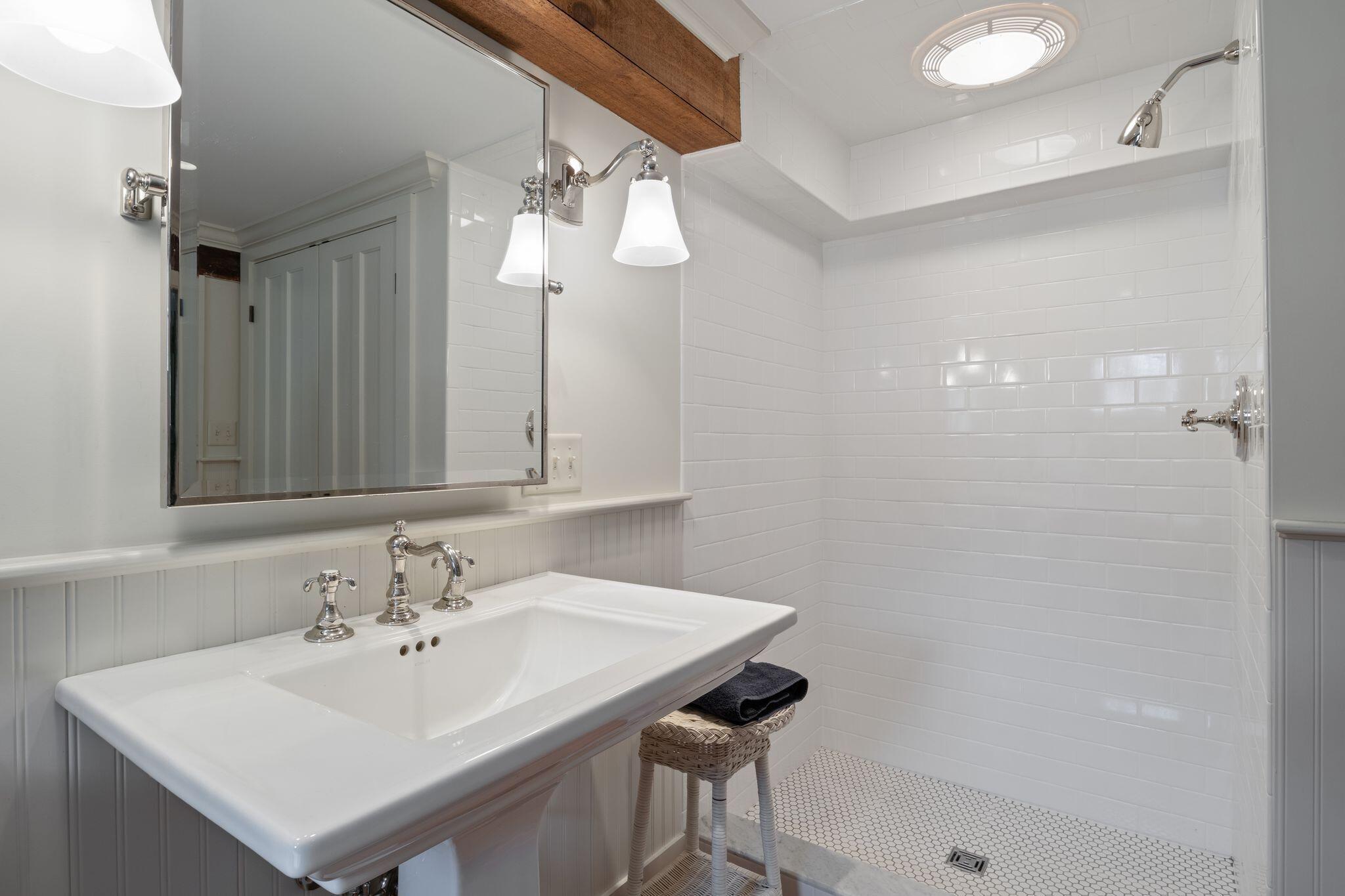 2 Plummer Lane Property Photo 29