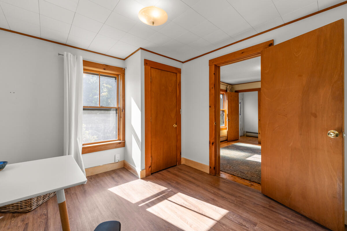 16 Meadow Street Property Photo 9