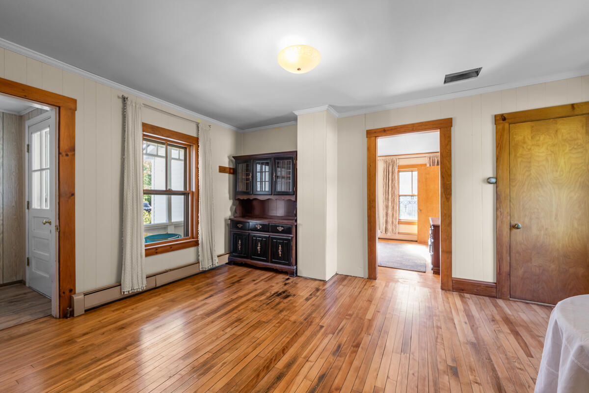 16 Meadow Street Property Photo 26