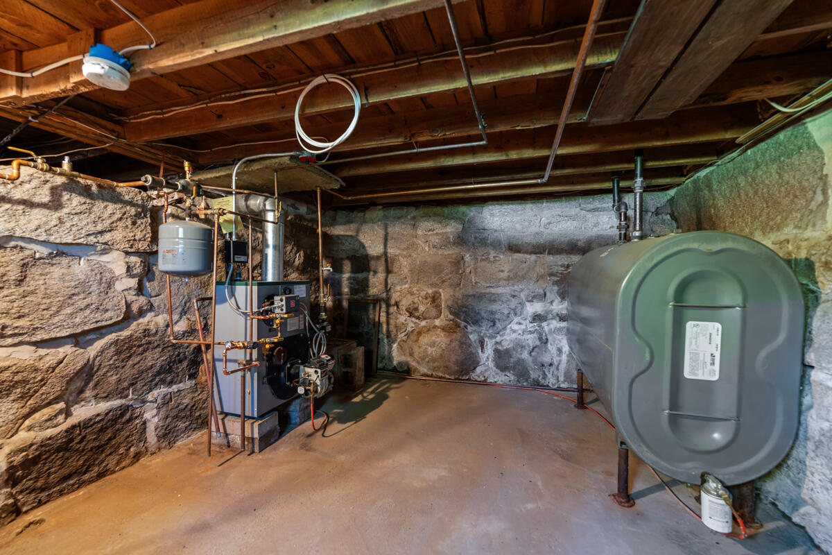 16 Meadow Street Property Photo 41