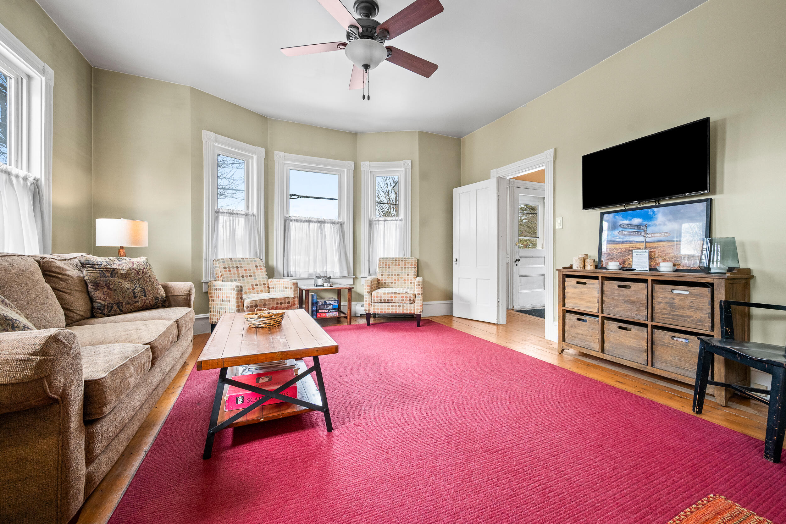5 Pleasant Street Property Photo 14
