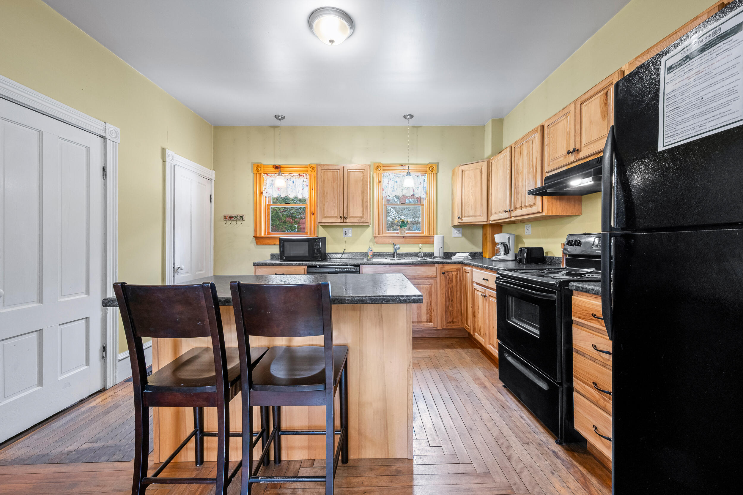 5 Pleasant Street Property Photo 17