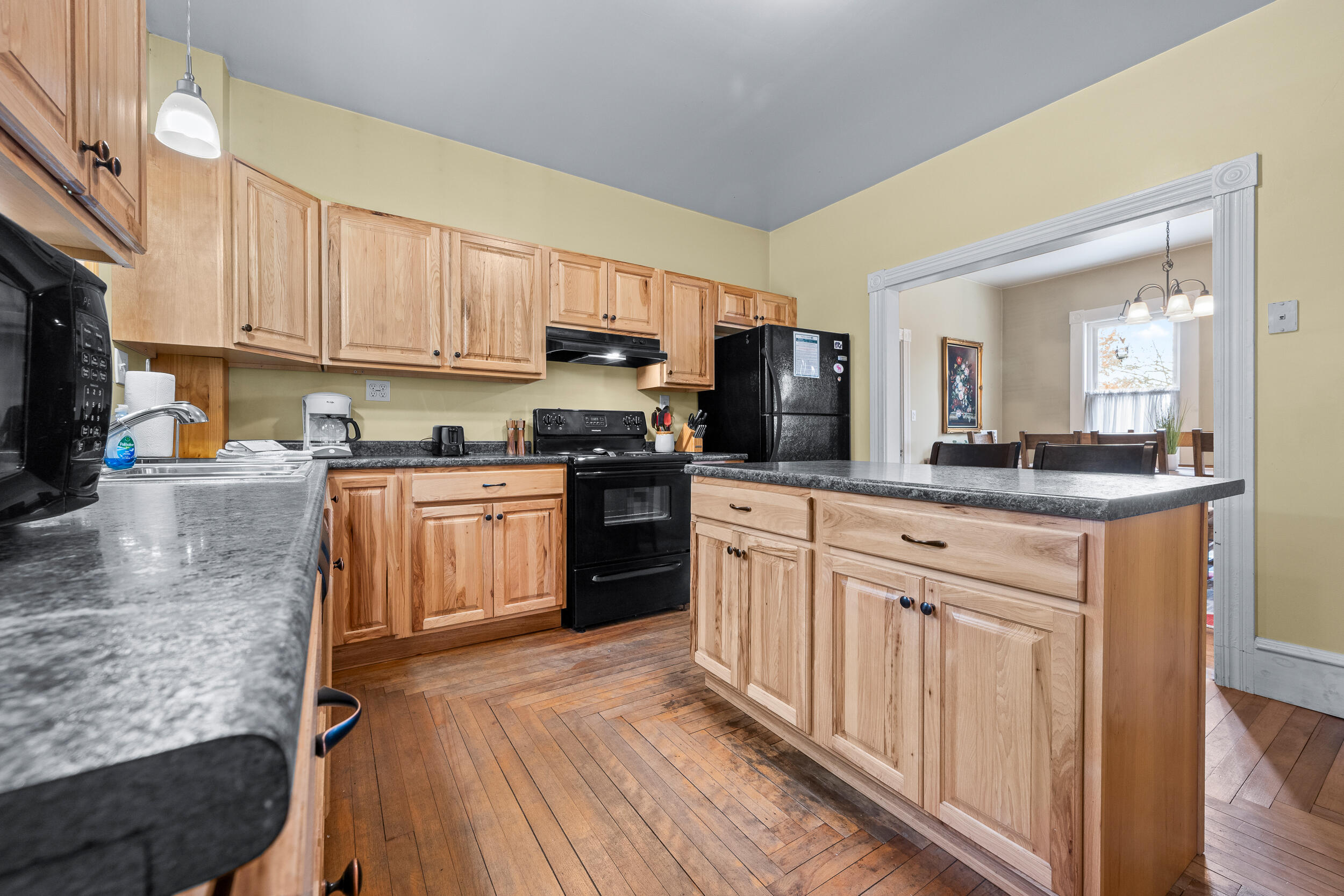 5 Pleasant Street Property Photo 19